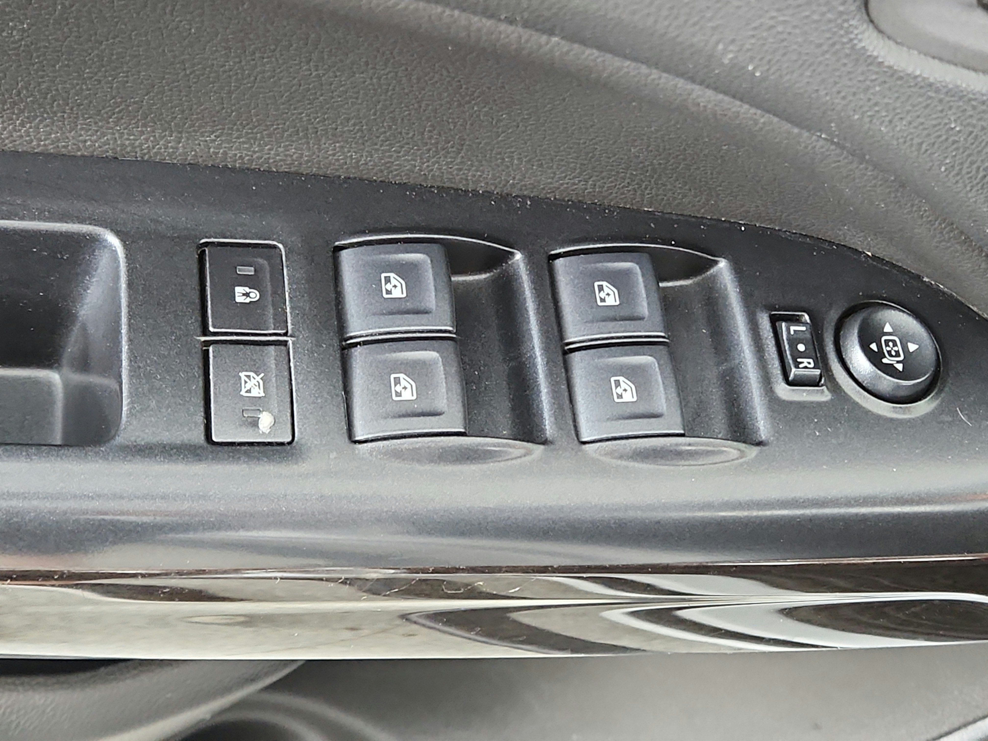 2022 GMC Canyon 4WD Crew Cab Short Box Elevation