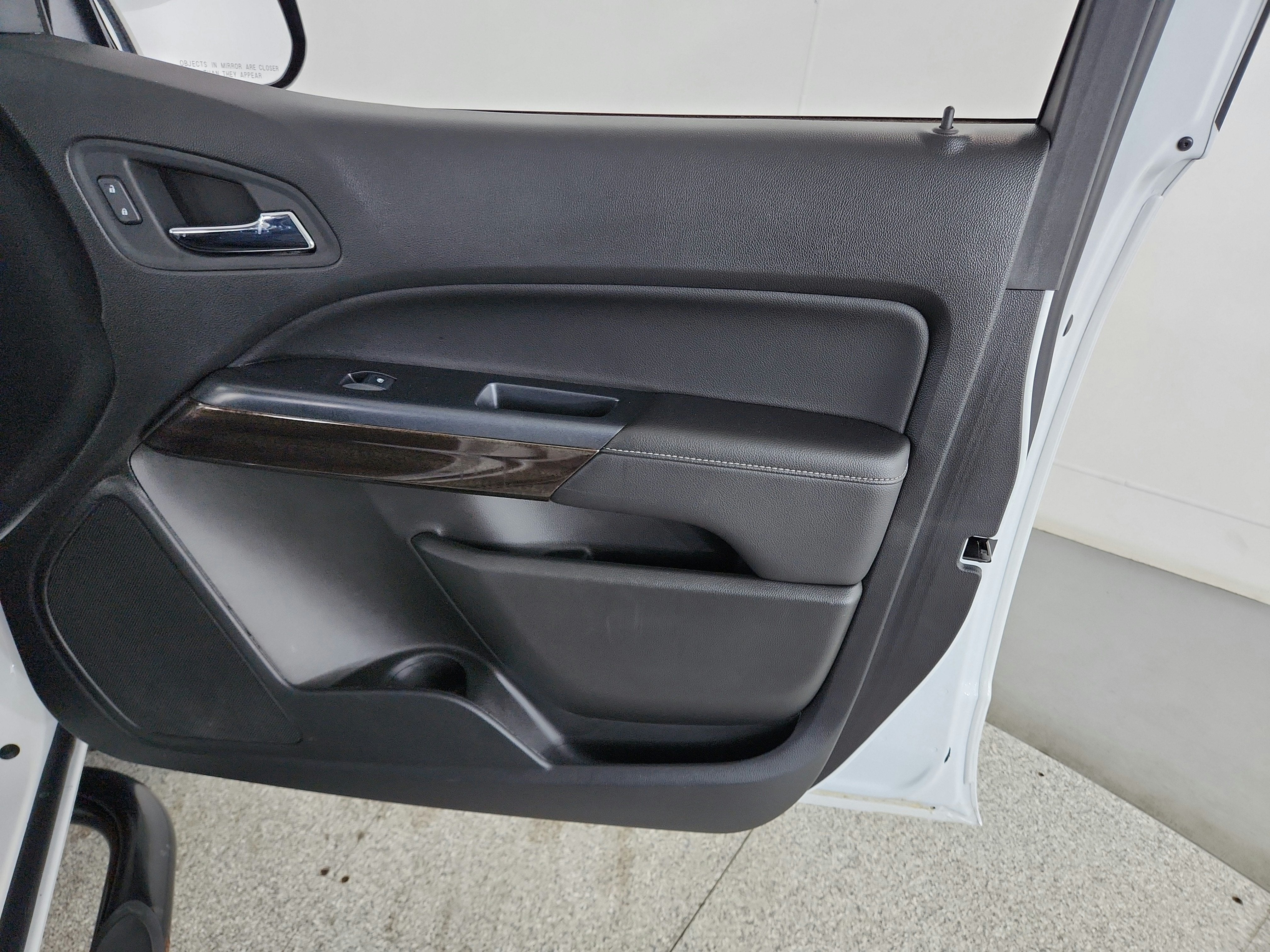 2022 GMC Canyon 4WD Crew Cab Short Box Elevation