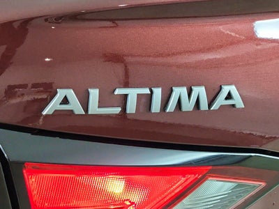 2025 Nissan Altima SV FWD