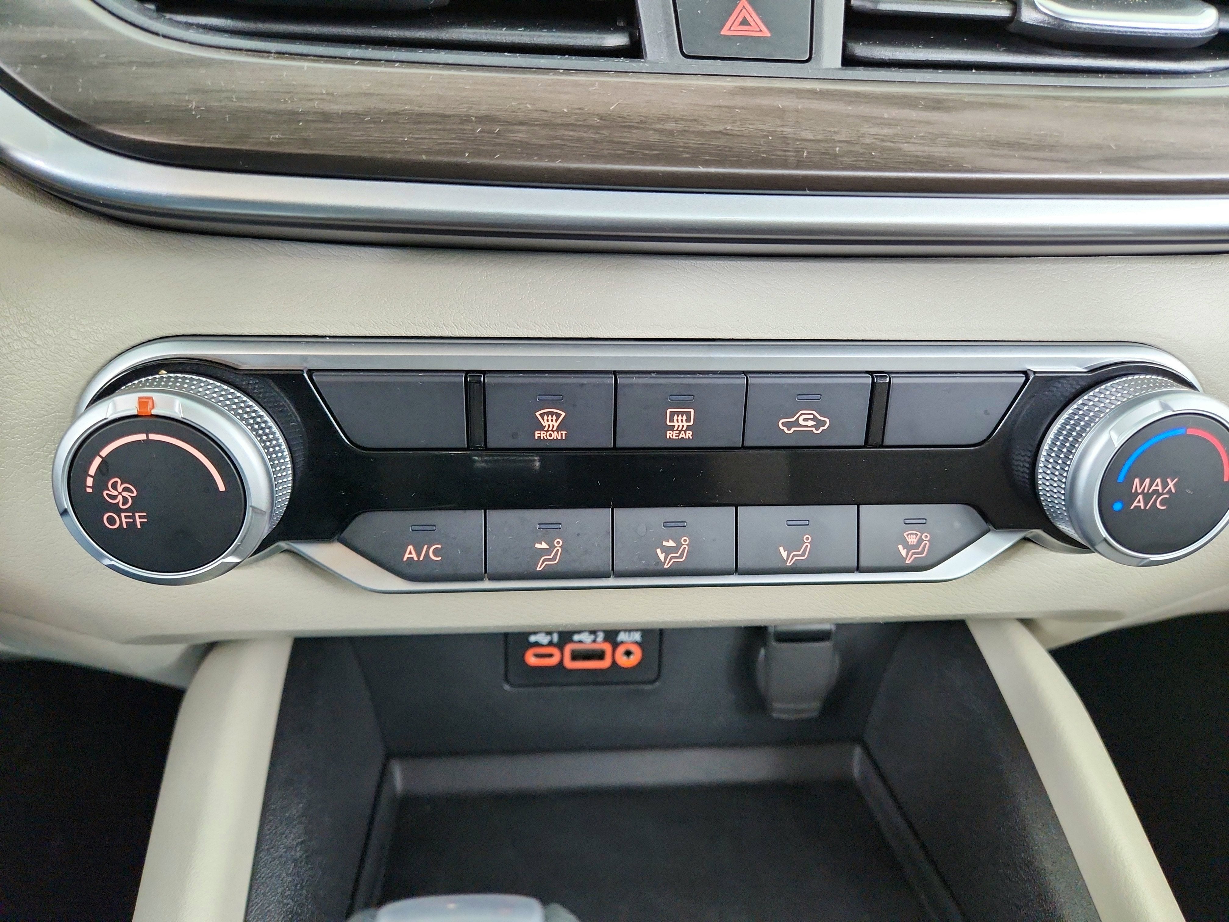 2025 Nissan Altima SV FWD