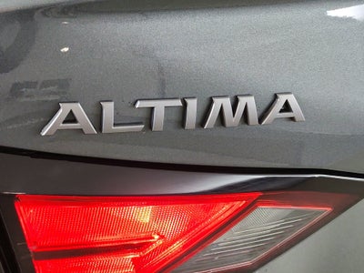 2025 Nissan Altima SV FWD