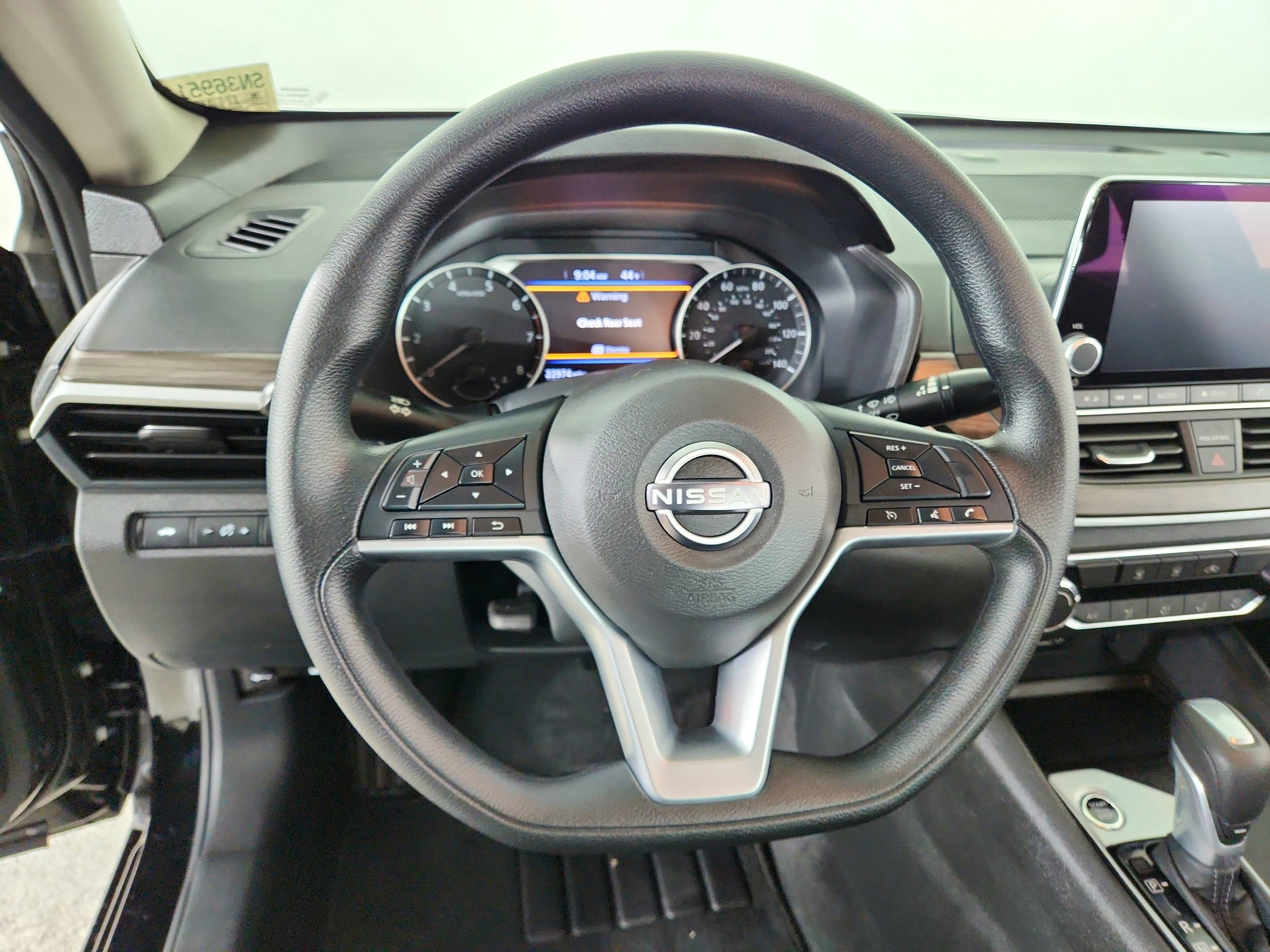 2025 Nissan Altima SV FWD