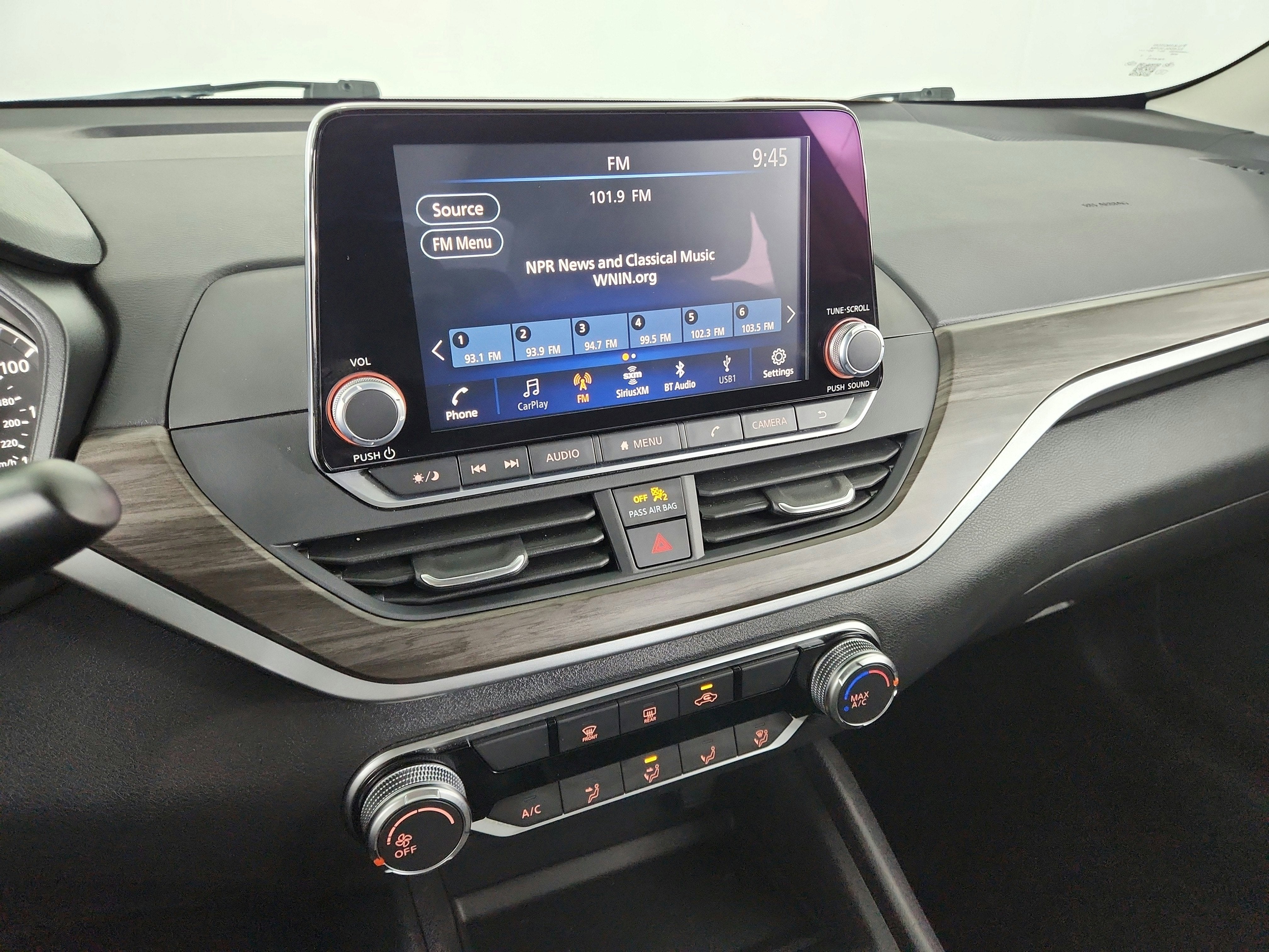 2025 Nissan Altima SV FWD