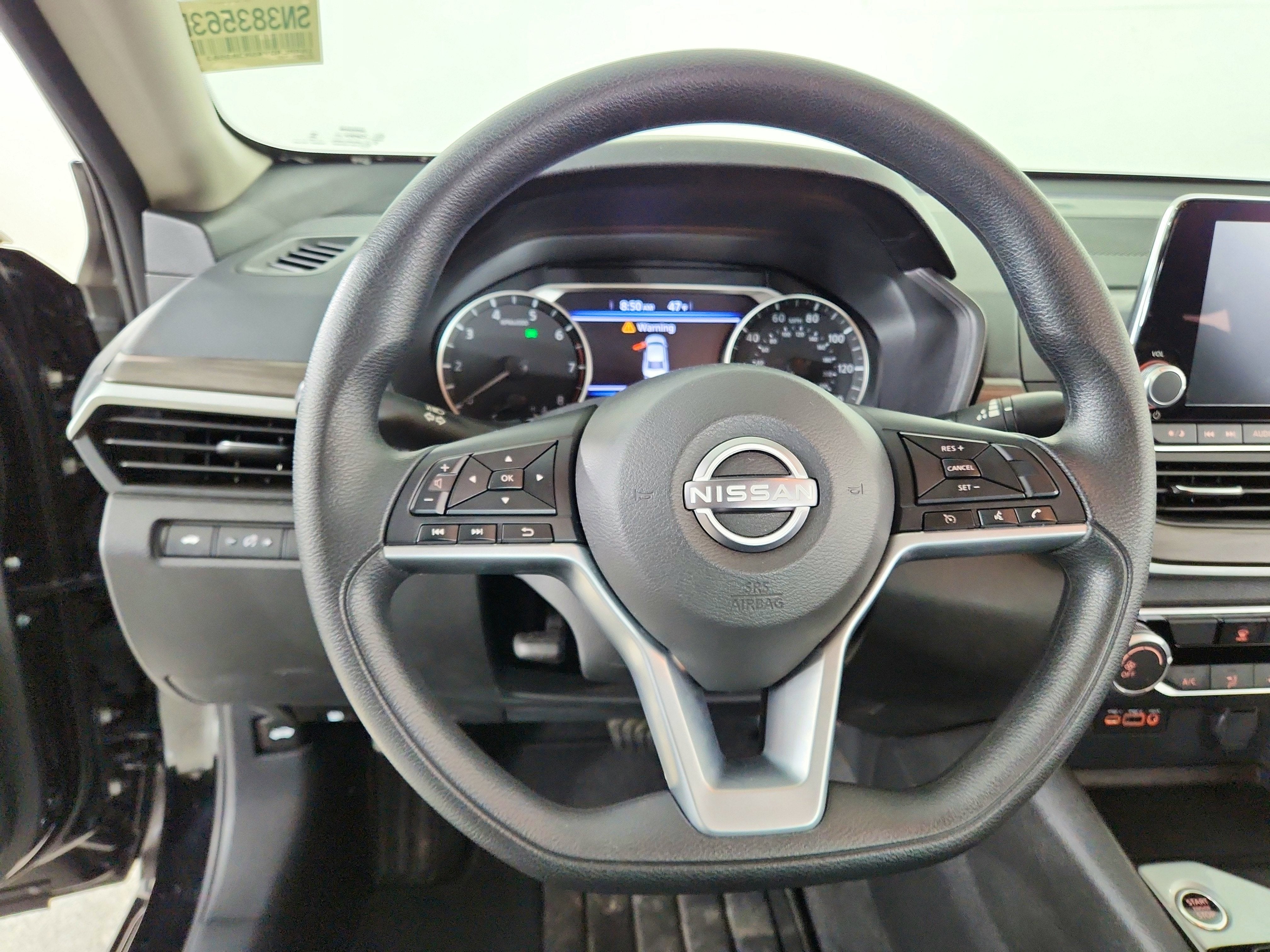 2025 Nissan Altima SV FWD