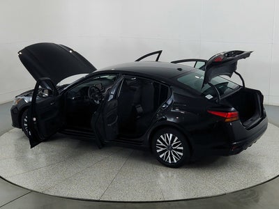 2024 Nissan Altima SV FWD