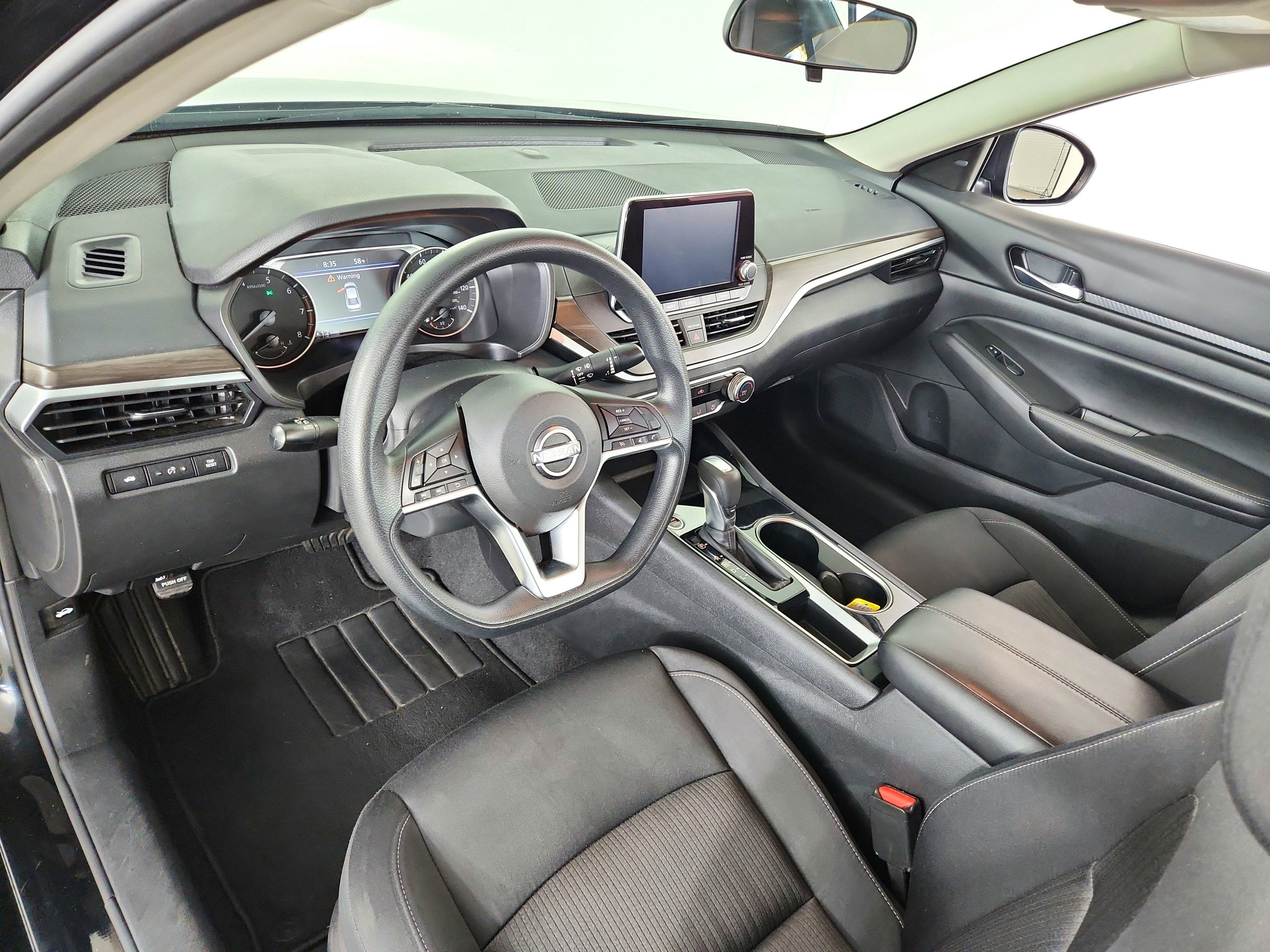 2024 Nissan Altima SV FWD