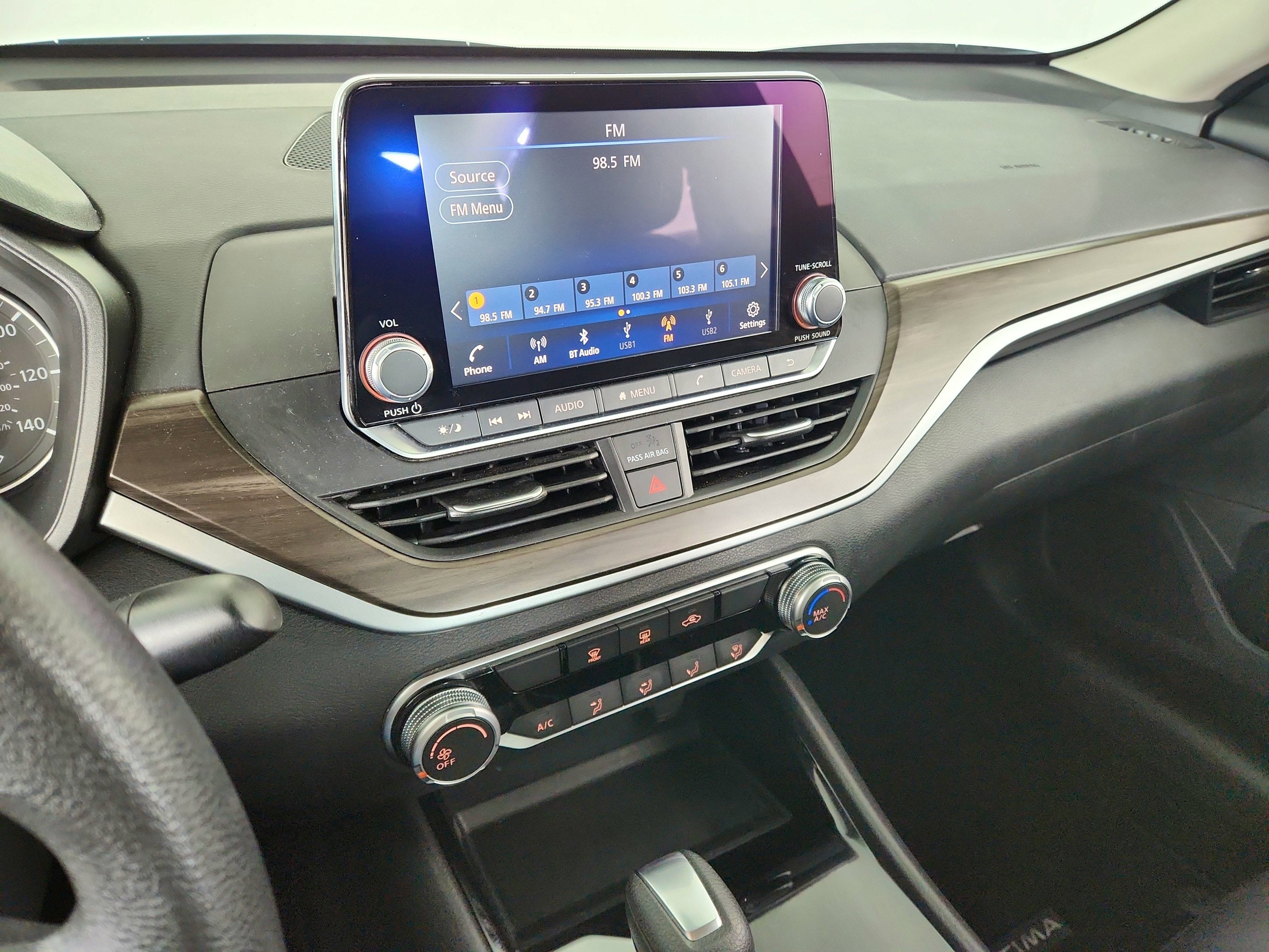 2024 Nissan Altima SV FWD