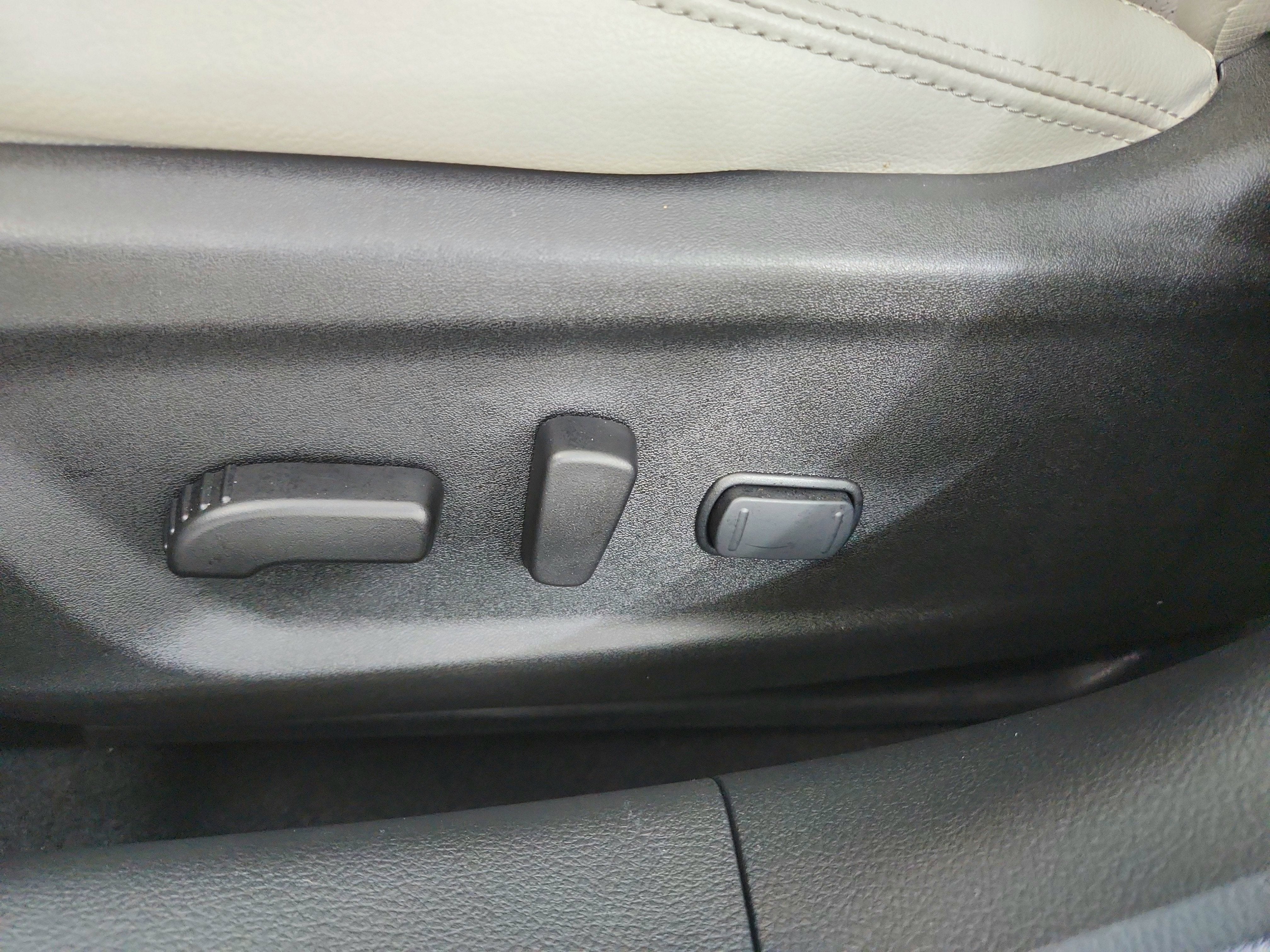 2023 Nissan Altima SL FWD
