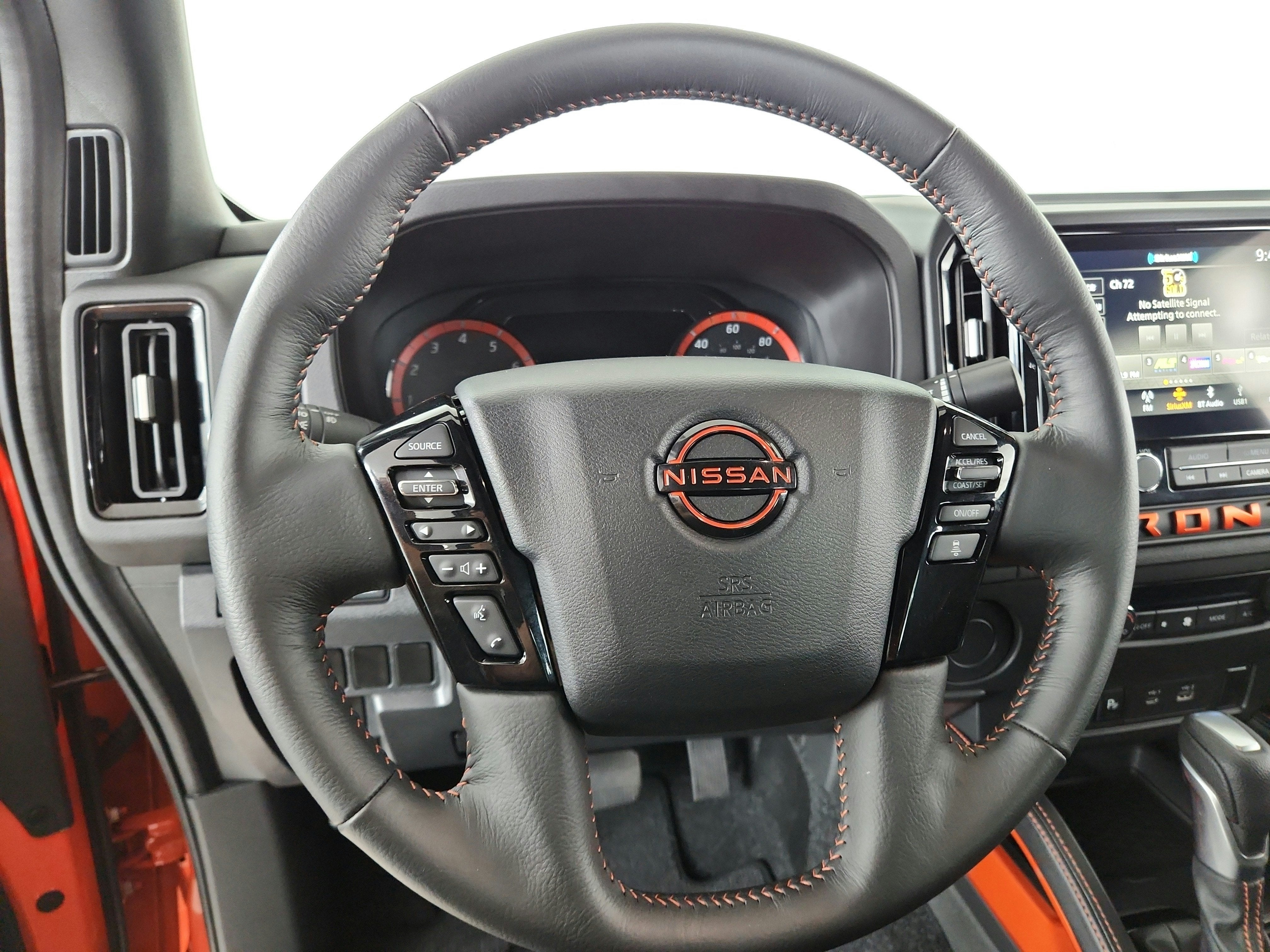 2025 Nissan Frontier Crew Cab PRO-X 4x2