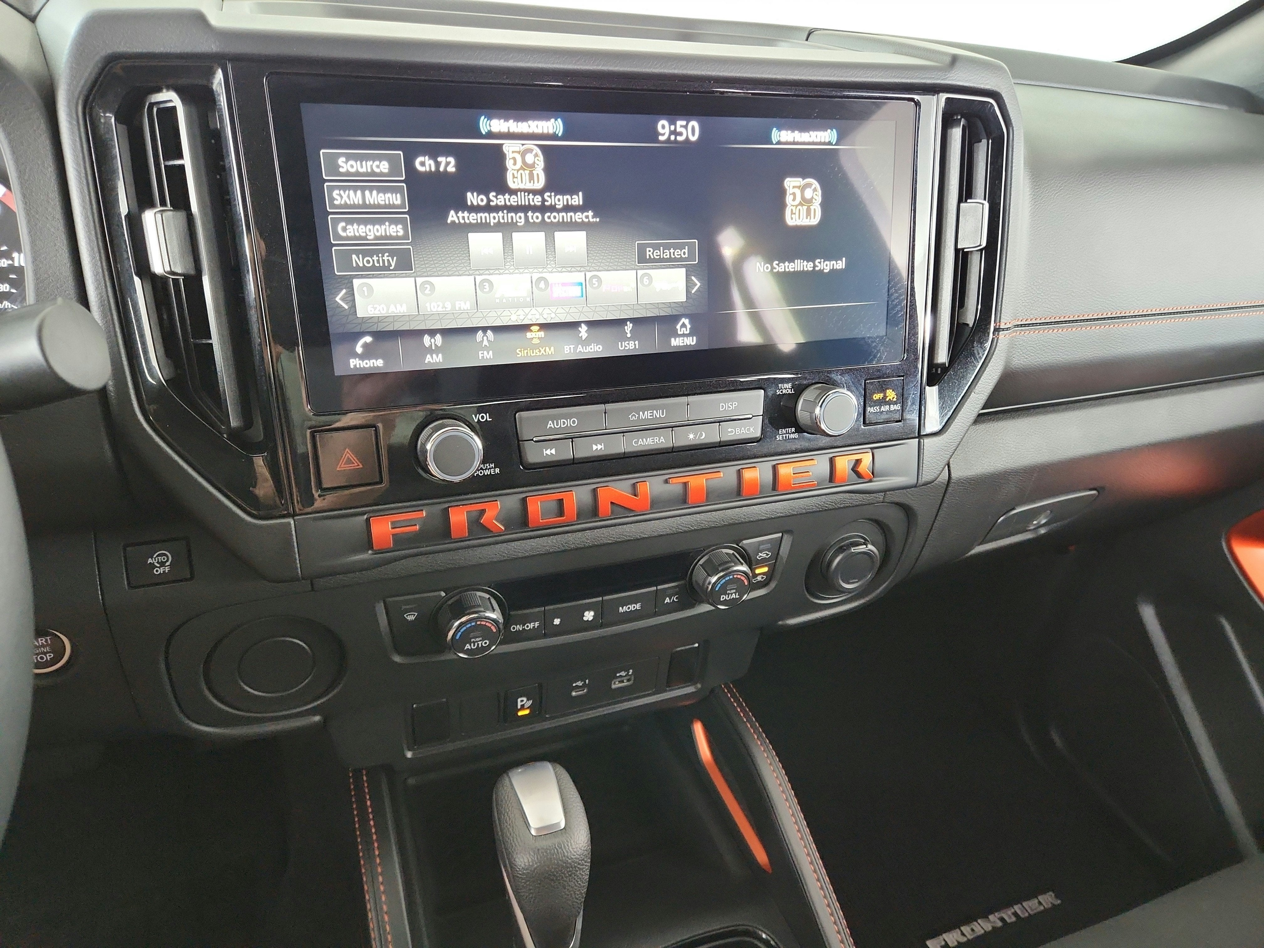2025 Nissan Frontier Crew Cab PRO-X 4x2