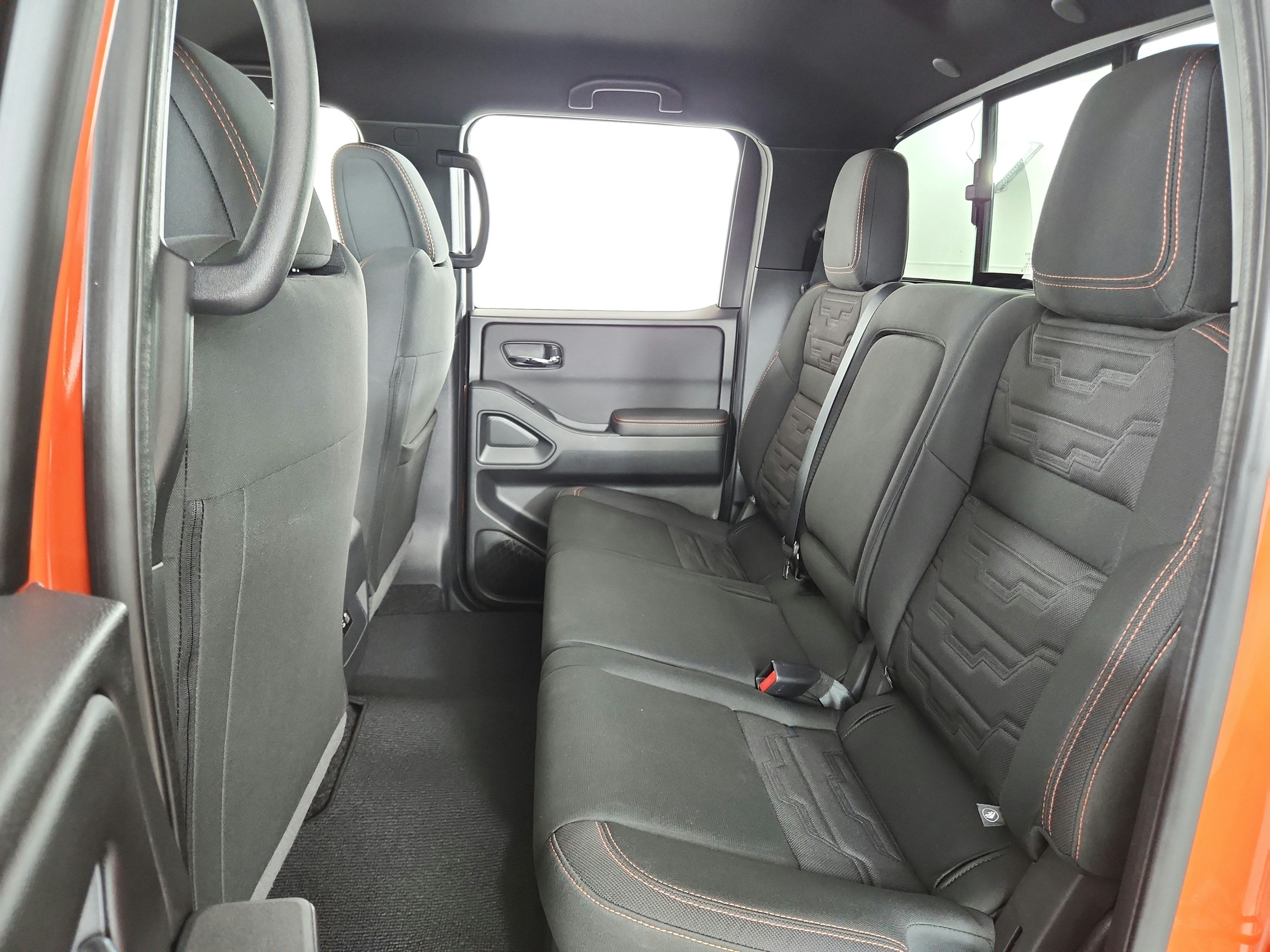 2025 Nissan Frontier Crew Cab PRO-X 4x2
