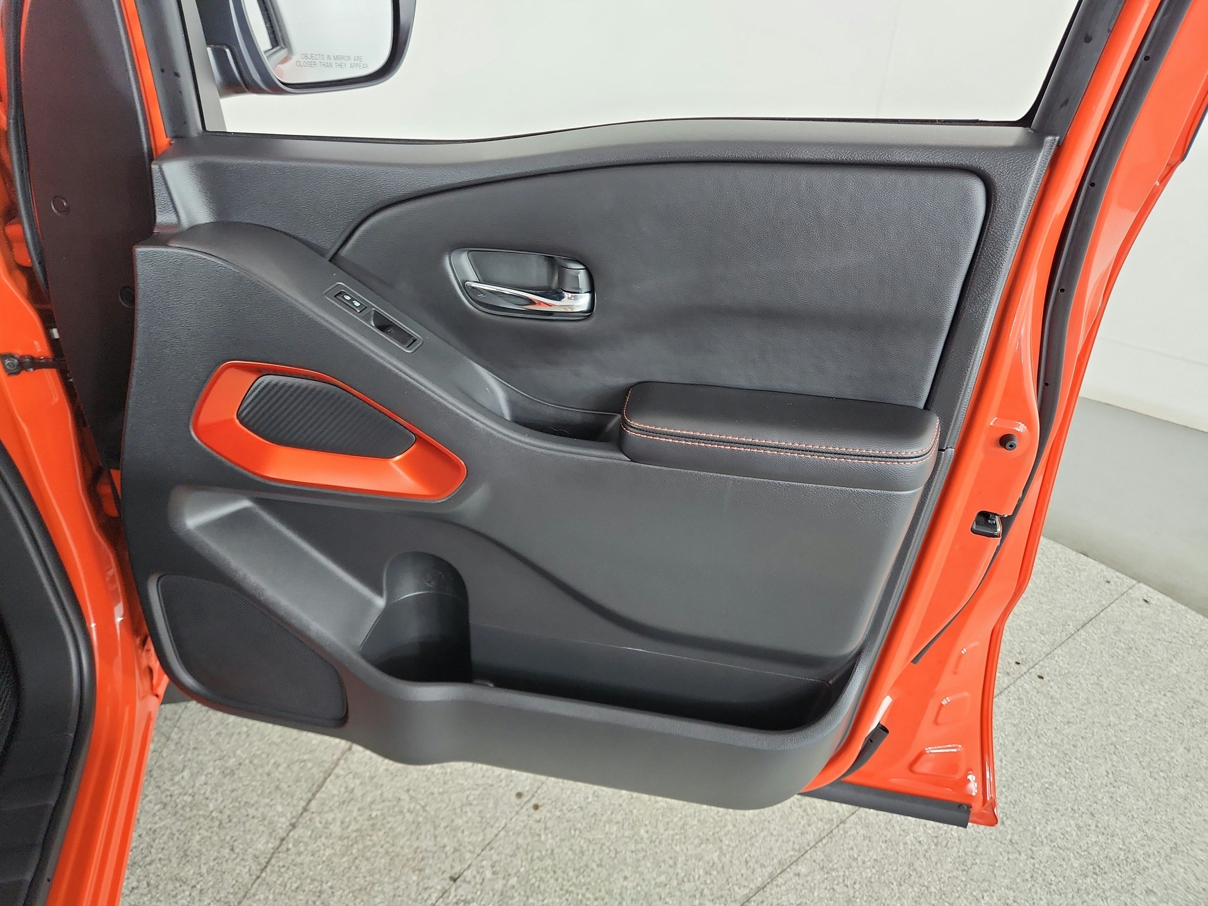 2025 Nissan Frontier Crew Cab PRO-X 4x2