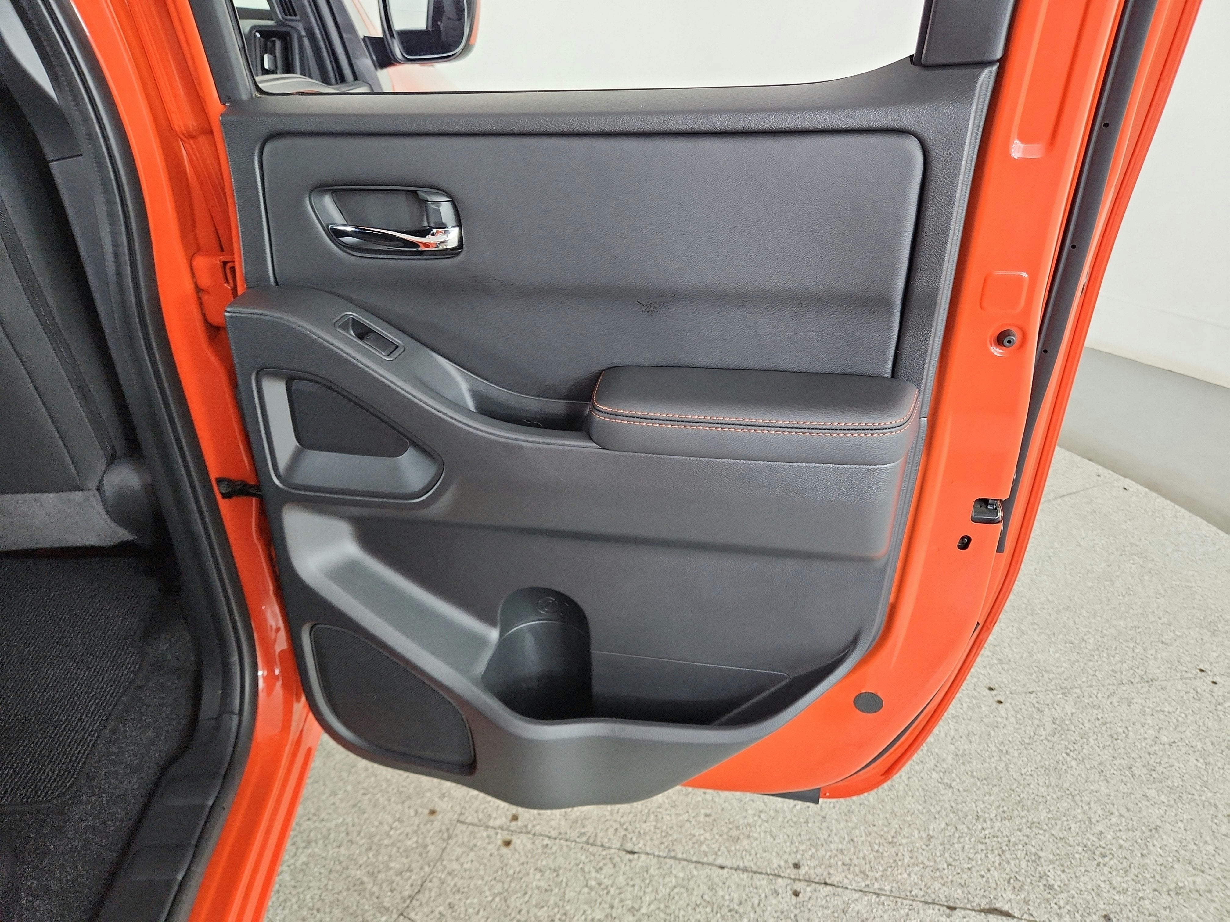 2025 Nissan Frontier Crew Cab PRO-X 4x2