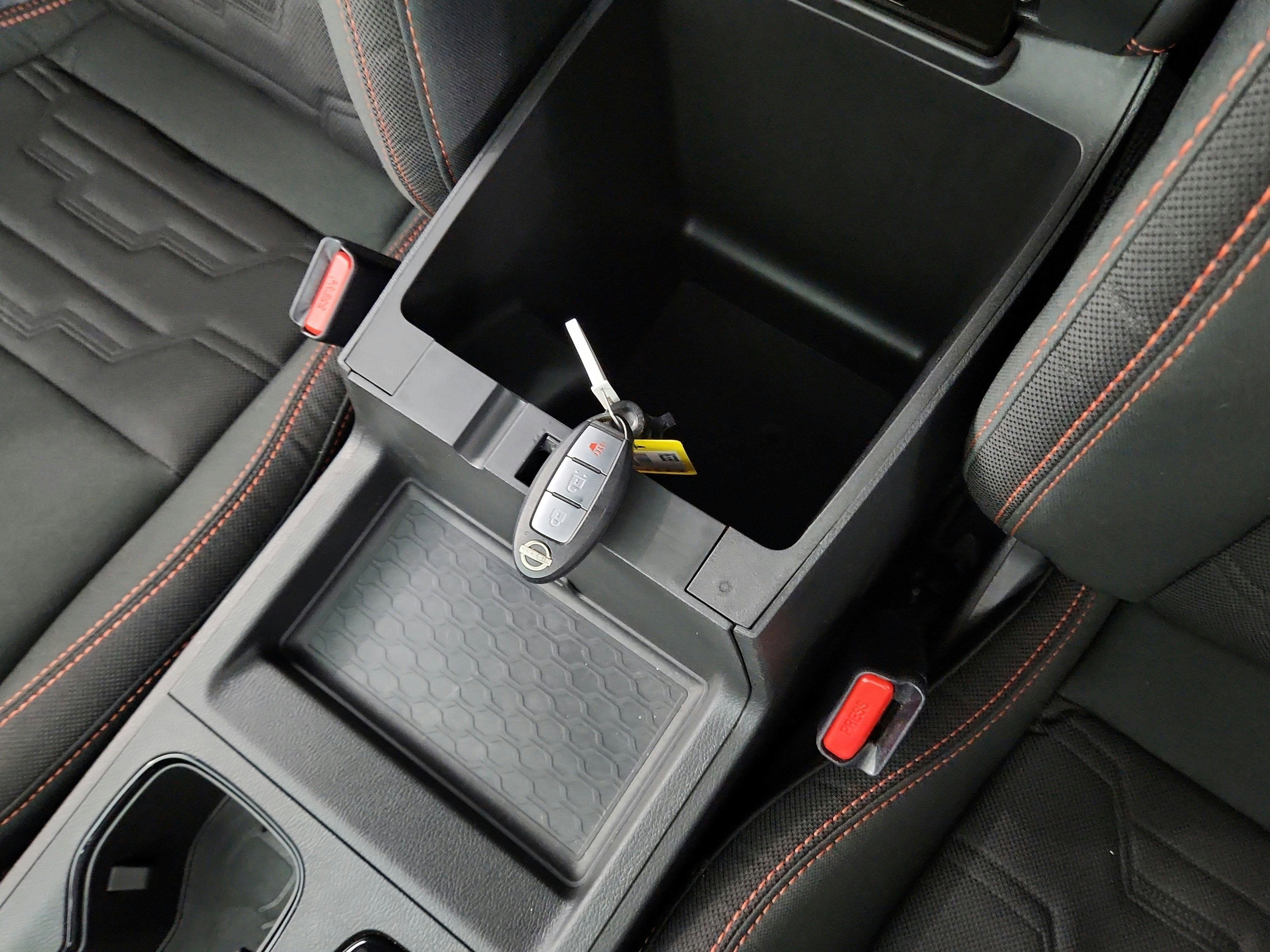 2024 Nissan Frontier Crew Cab PRO-4X 4x4