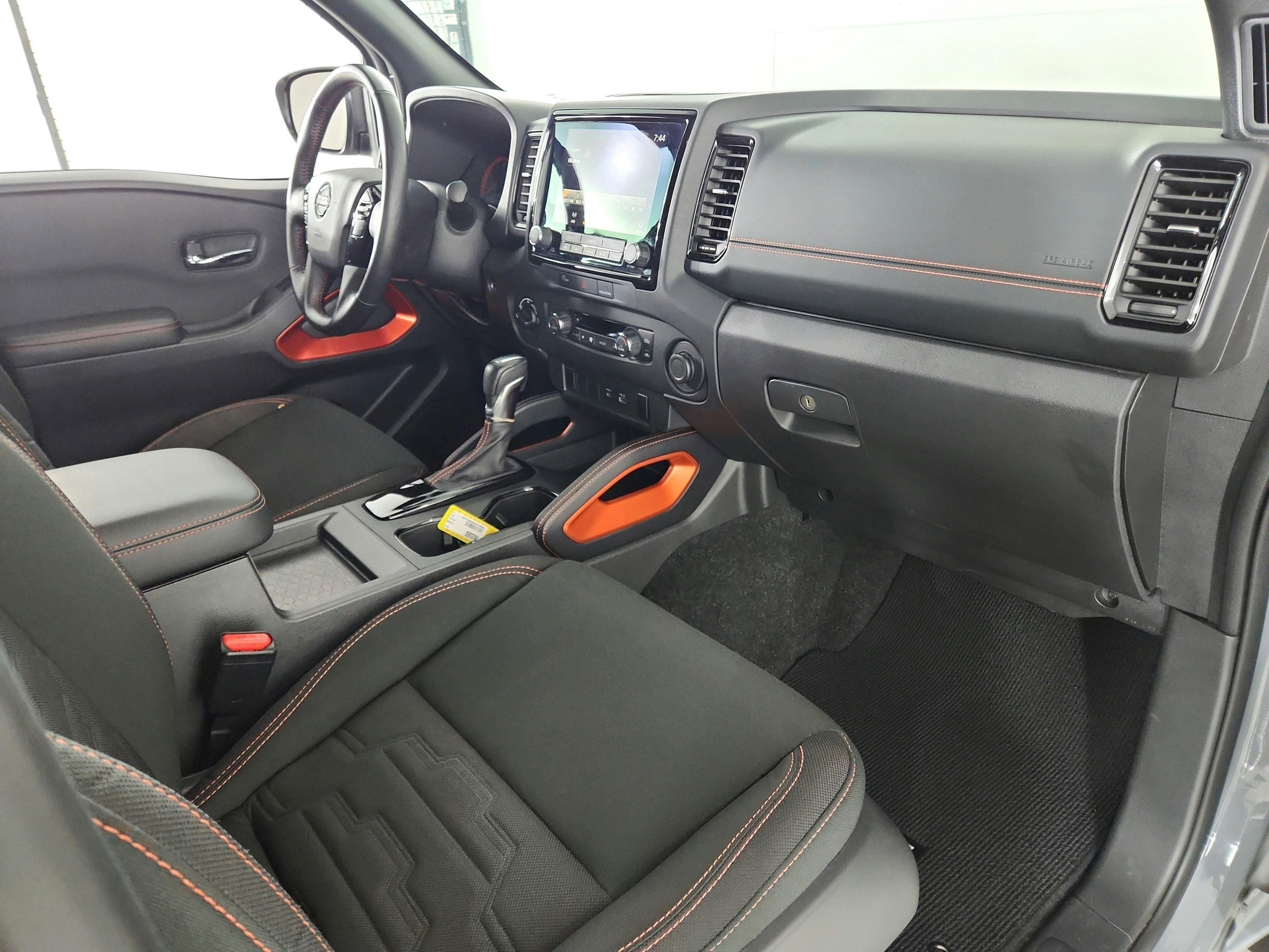 2024 Nissan Frontier Crew Cab PRO-4X 4x4