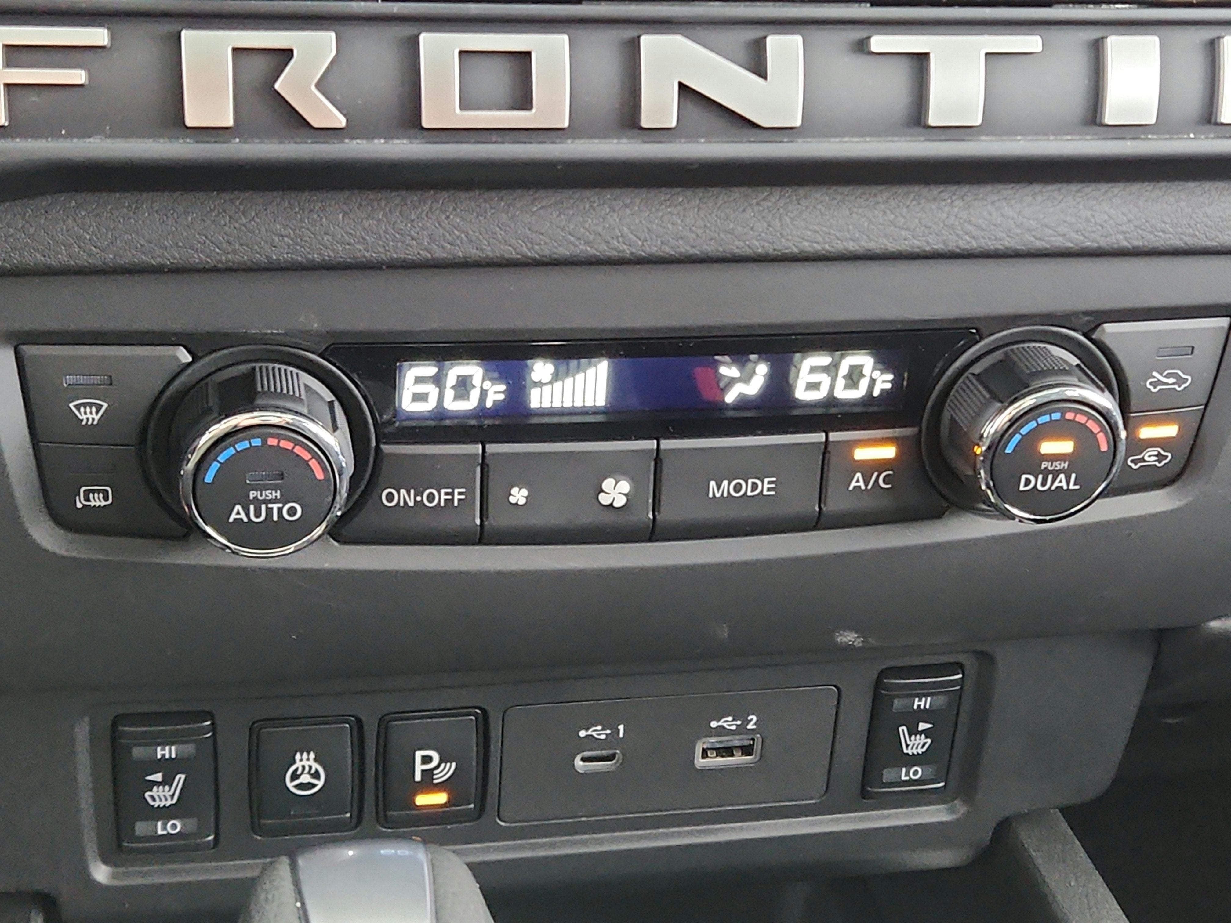 2025 Nissan Frontier Crew Cab SL 4x4