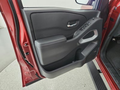 2025 Nissan Frontier Crew Cab SL 4x4