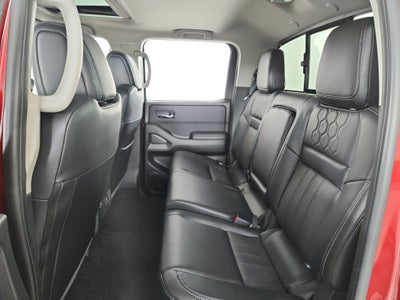 2025 Nissan Frontier Crew Cab SL 4x4