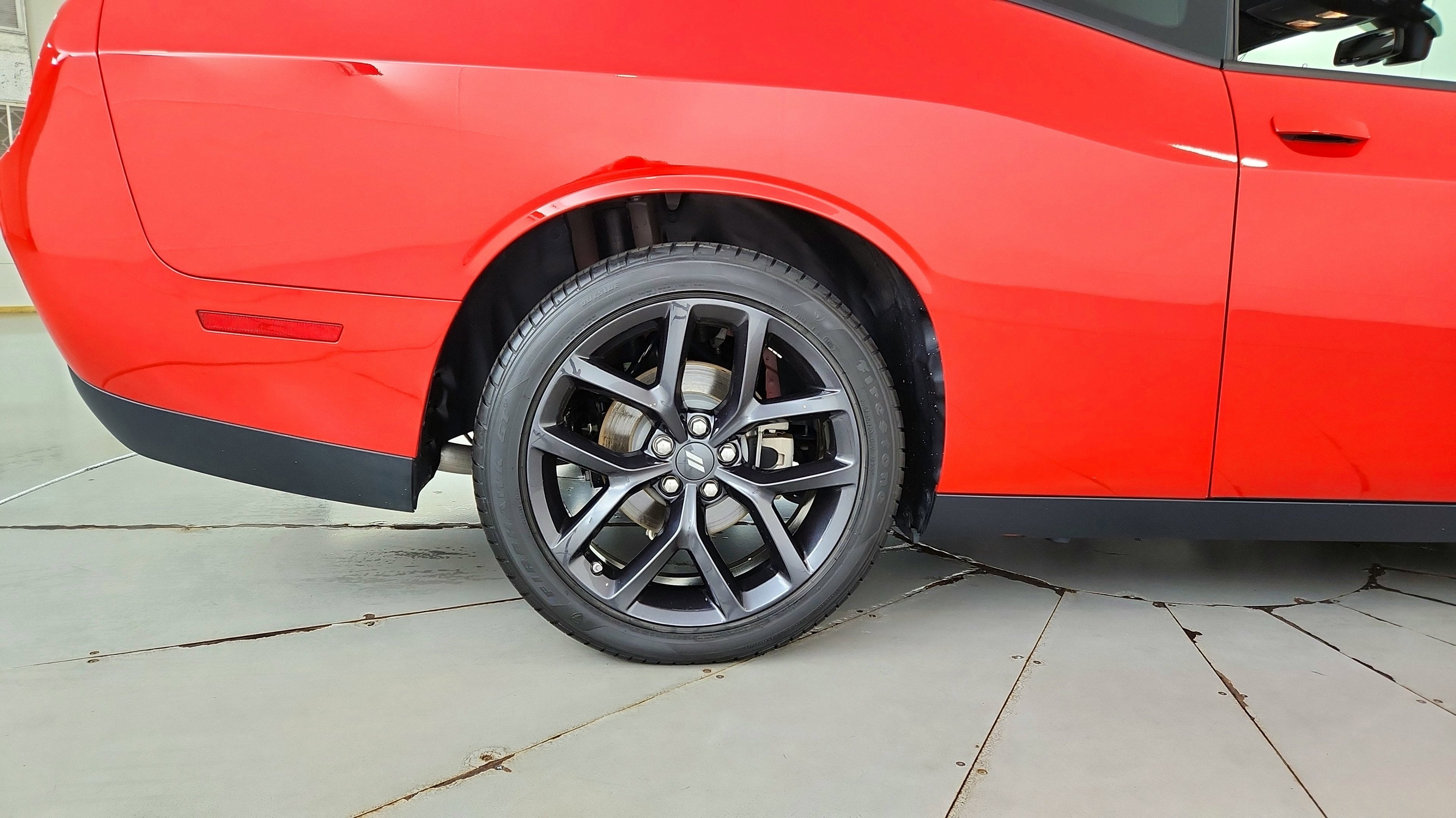 2022 Dodge Challenger SXT