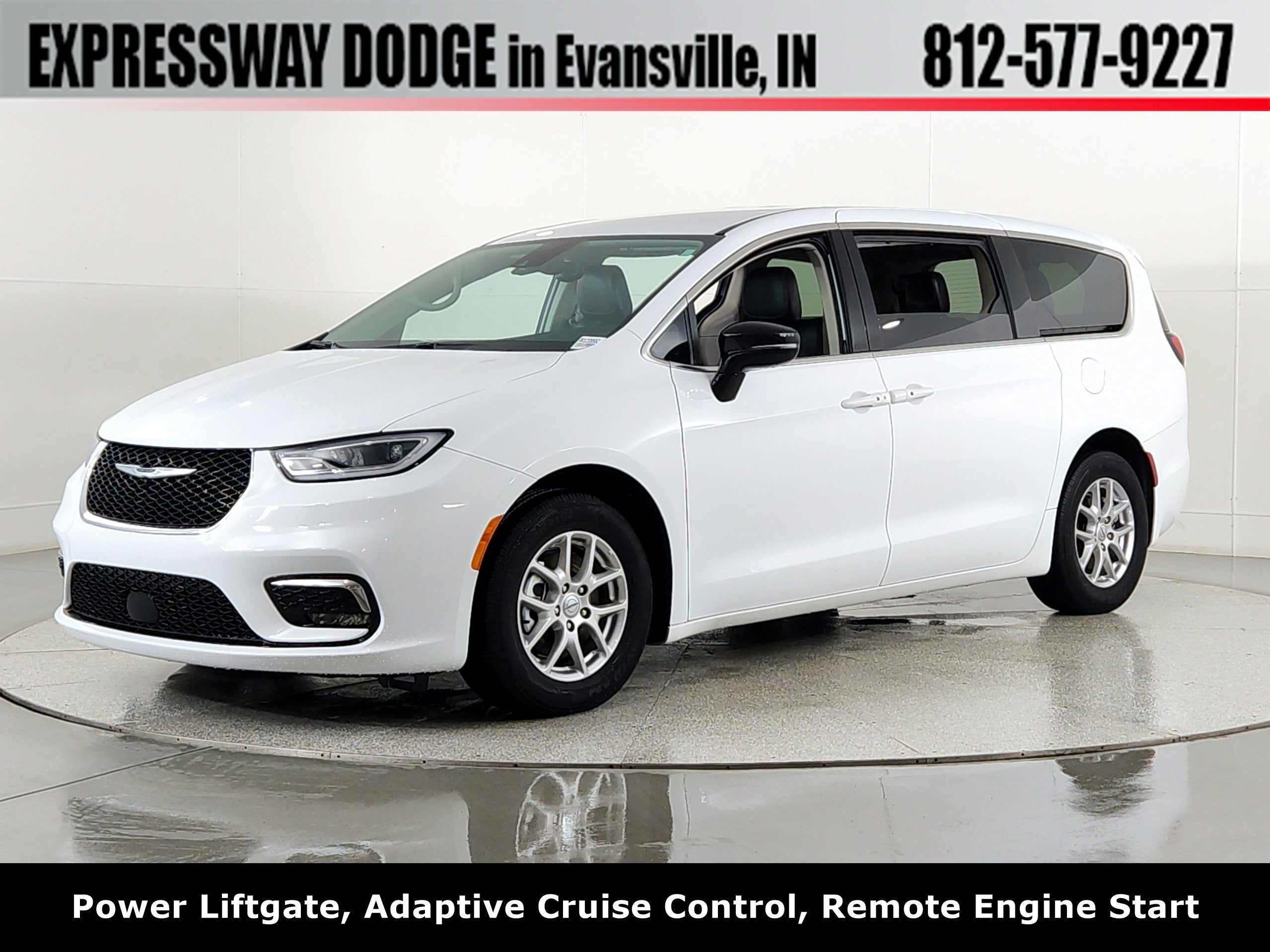 2024 Chrysler Pacifica Touring L