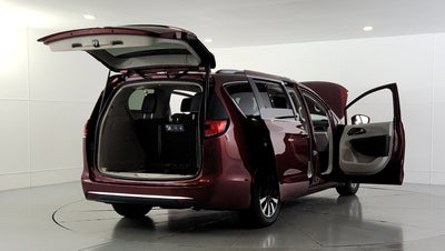 2021 Chrysler Pacifica Touring L