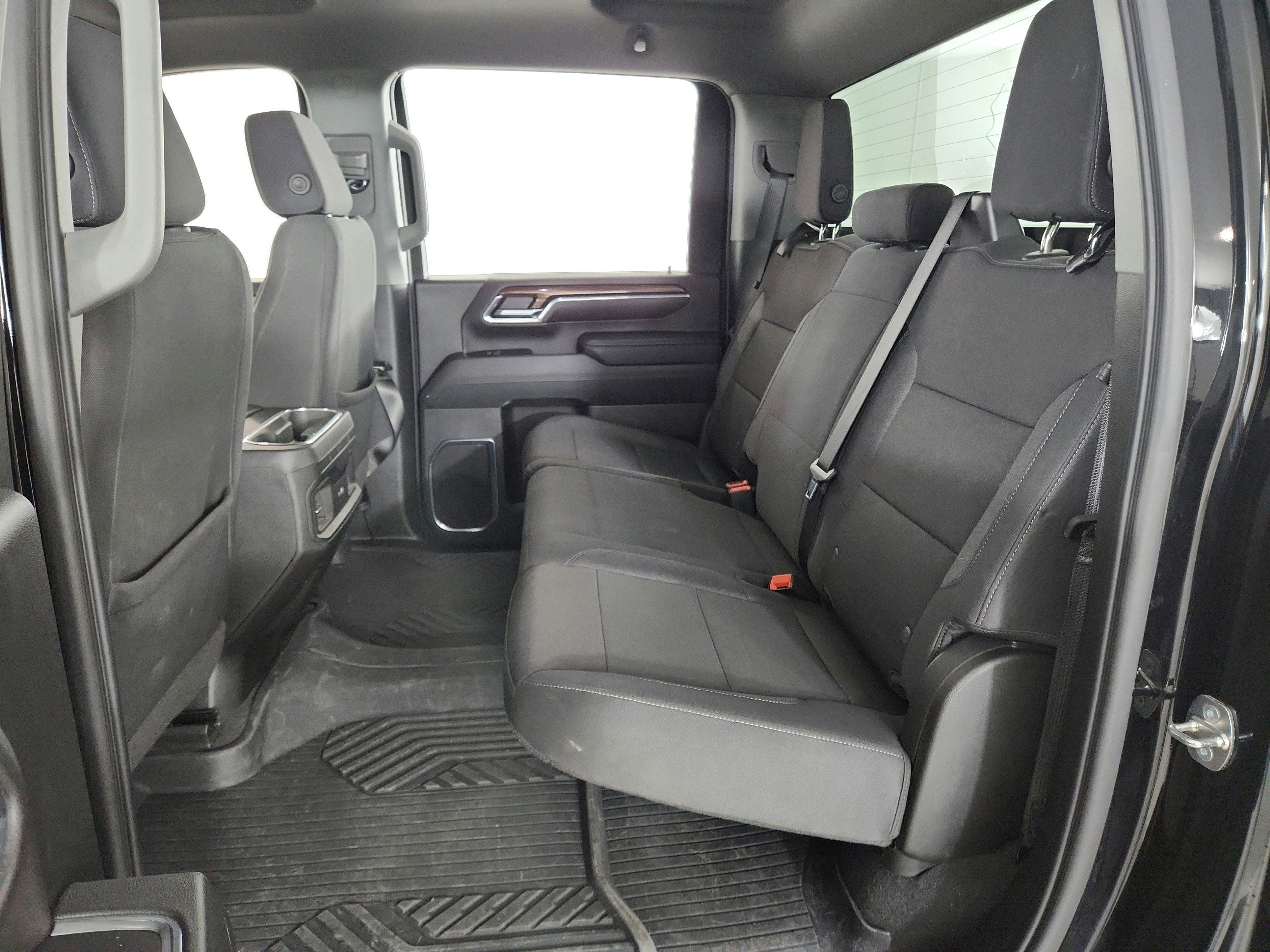 2024 Chevrolet Silverado 2500HD 4WD Crew Cab Standard Bed LT