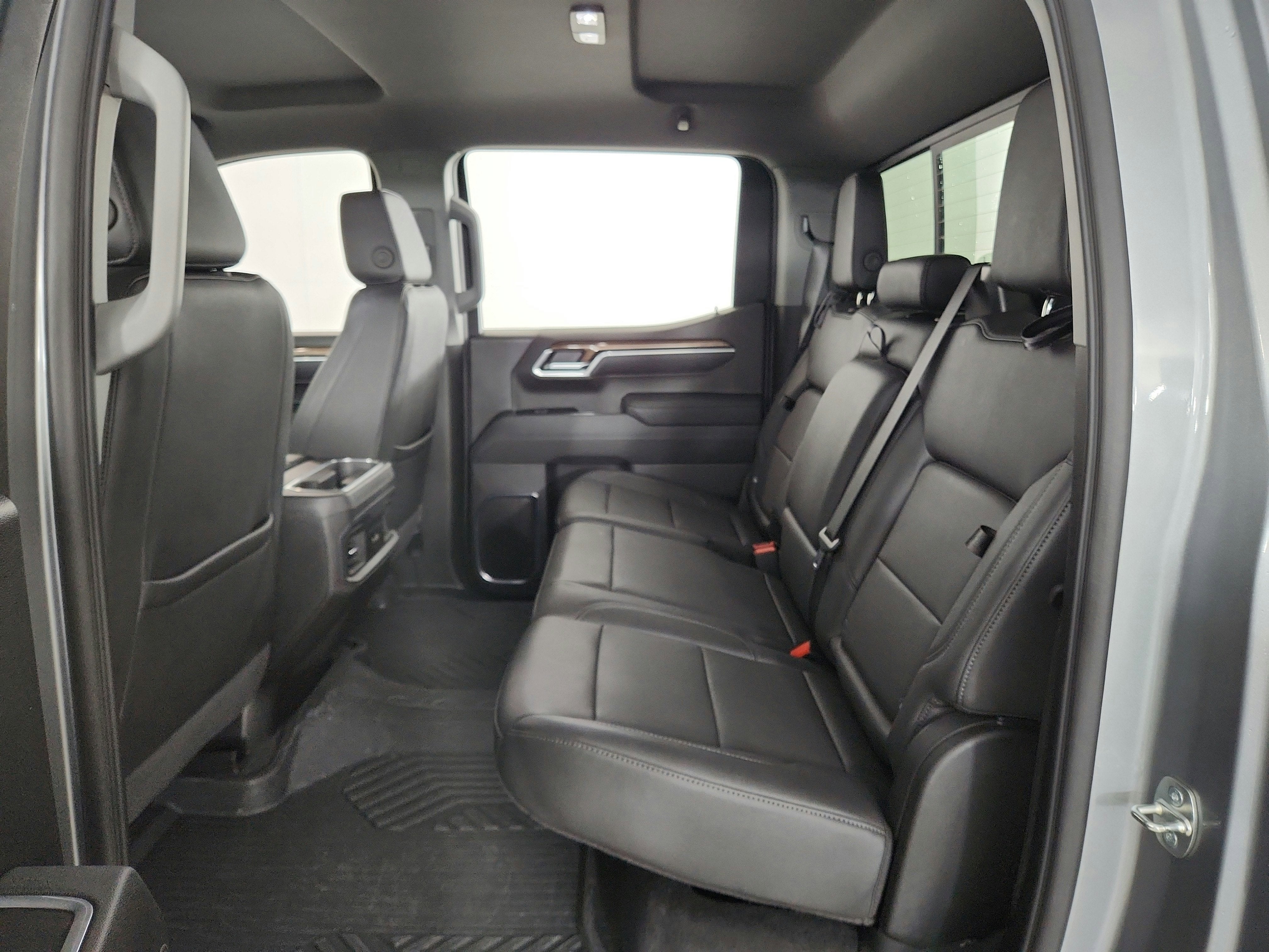 2024 Chevrolet Silverado 1500 4WD Crew Cab Short Bed RST