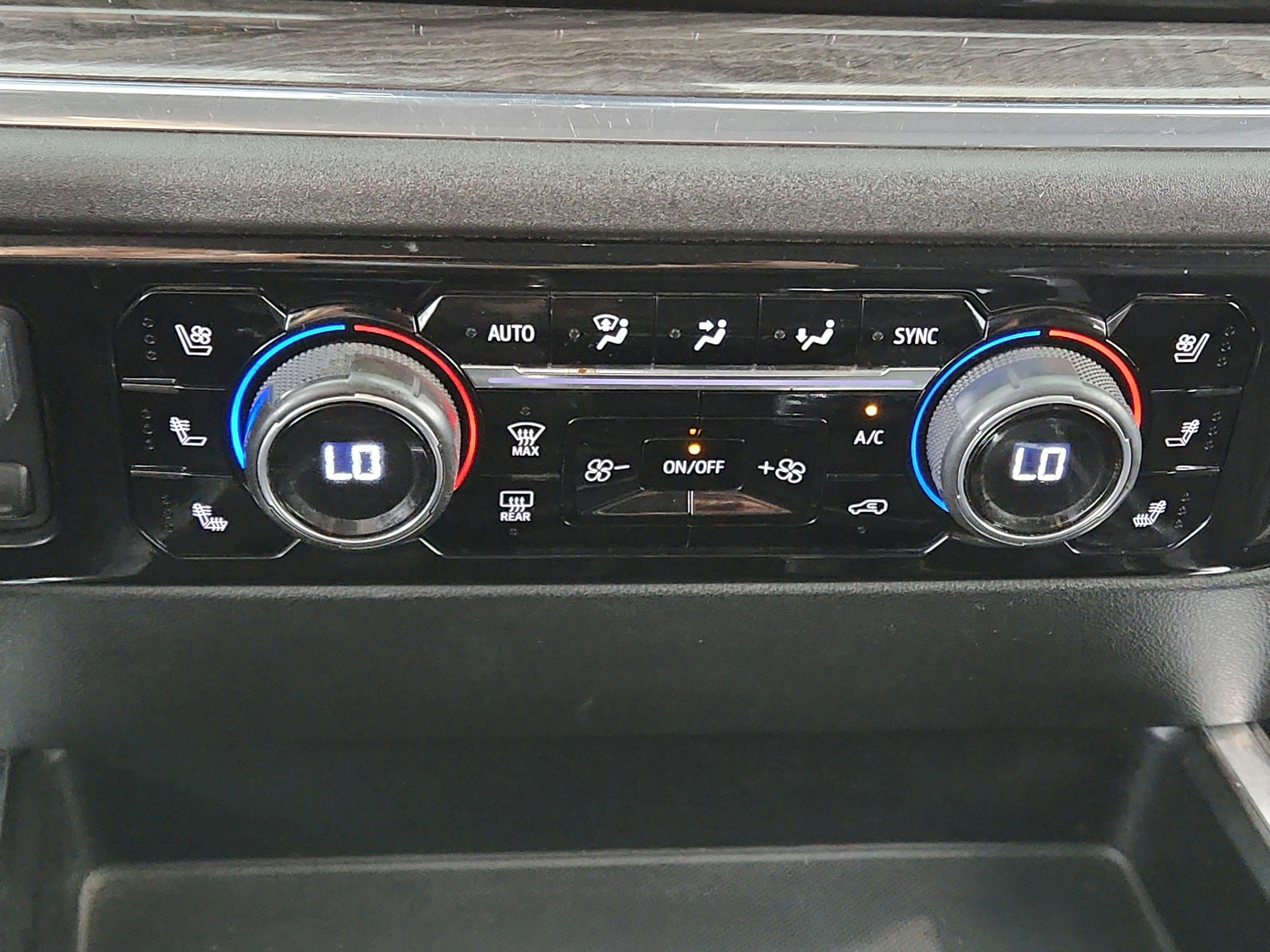 2023 Chevrolet Silverado 1500 4WD Crew Cab Short Bed LTZ
