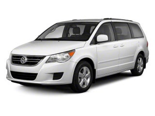 2010 Volkswagen Routan SE