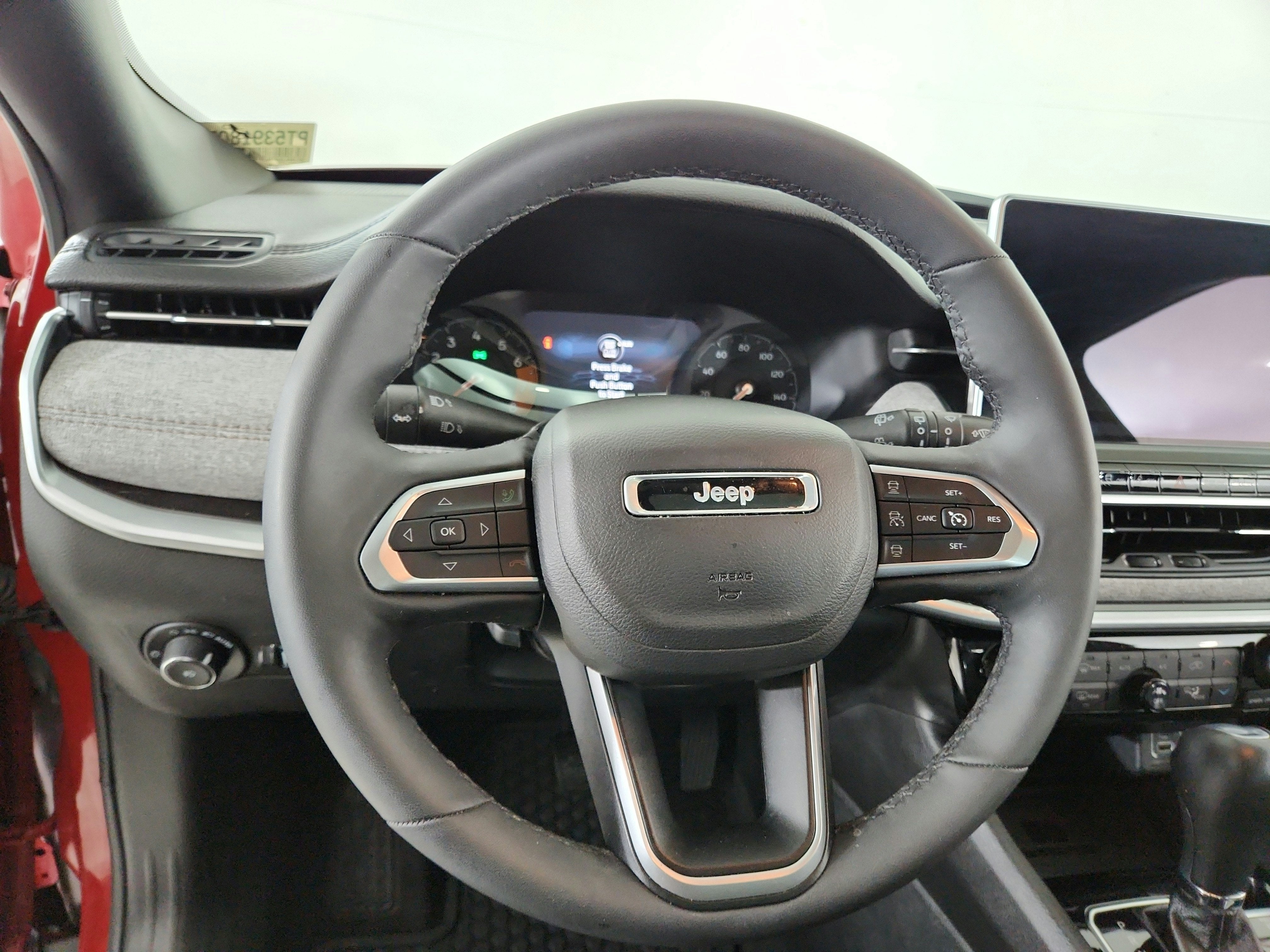 2023 Jeep Compass Latitude Lux FWD