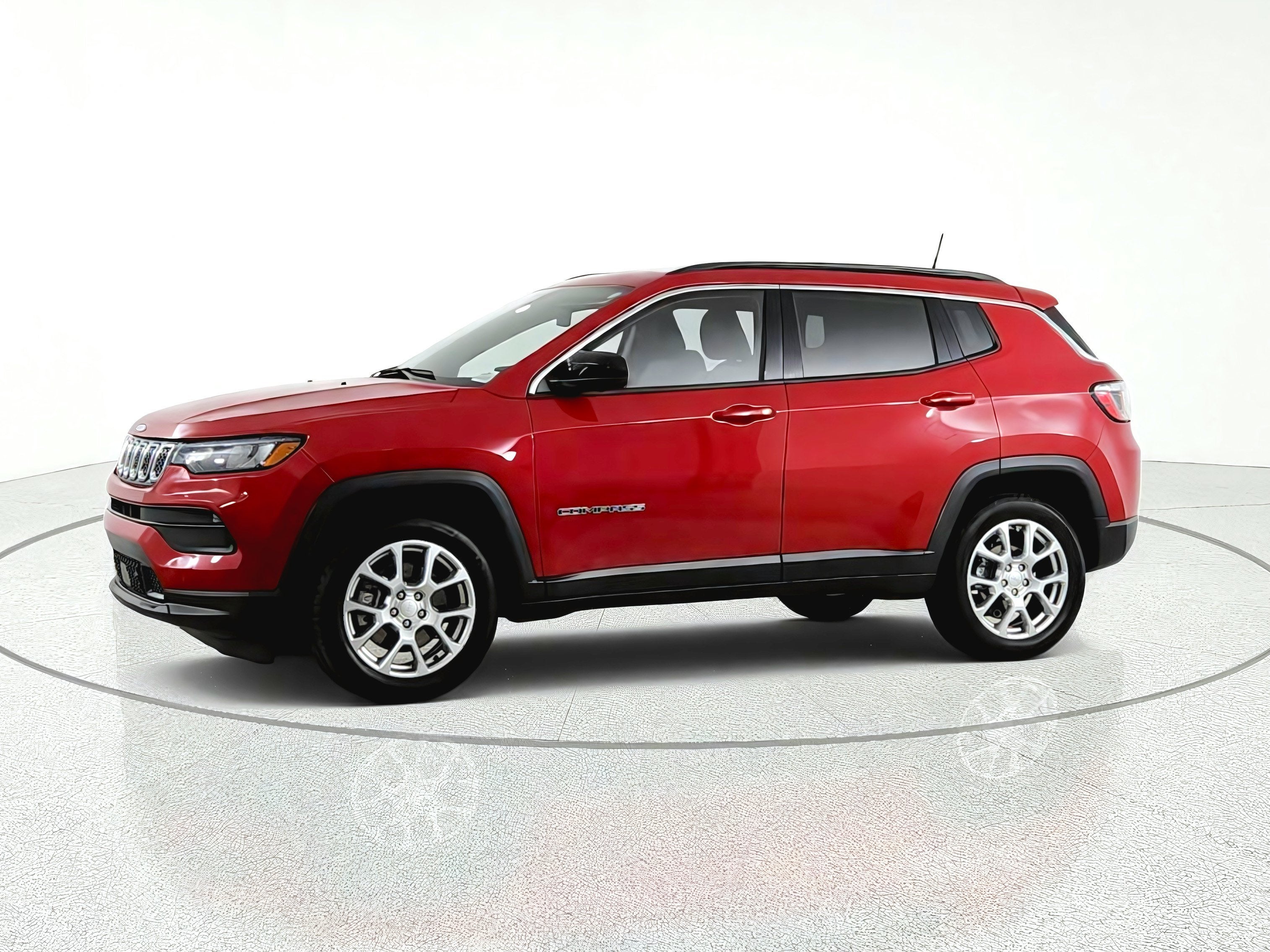 2023 Jeep Compass Latitude Lux FWD