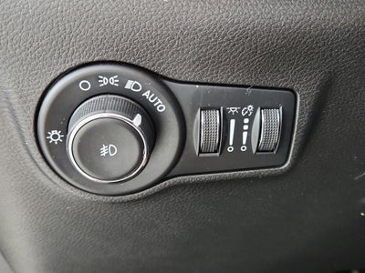 2023 Jeep Compass Latitude Lux FWD