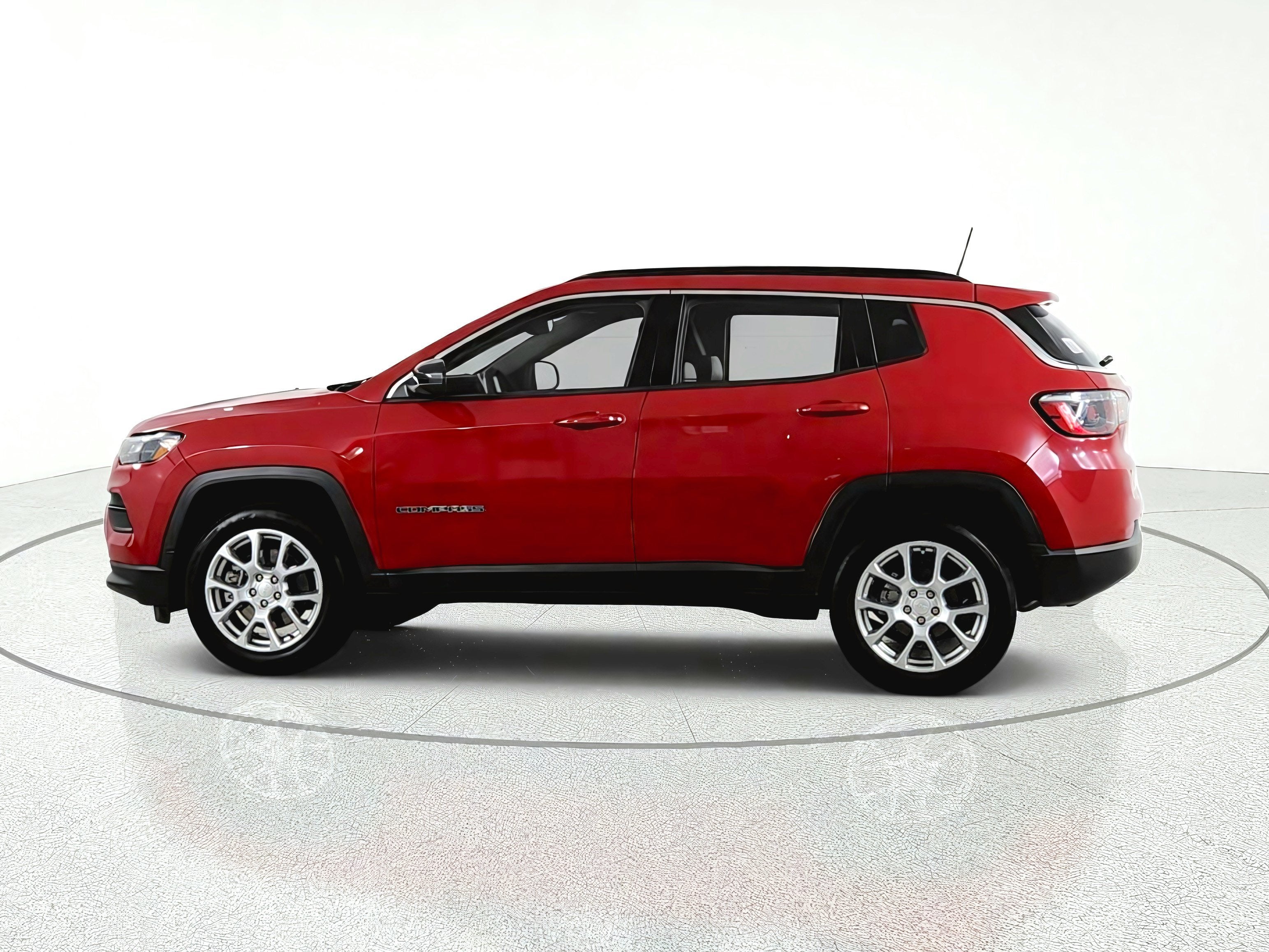 2023 Jeep Compass Latitude Lux FWD