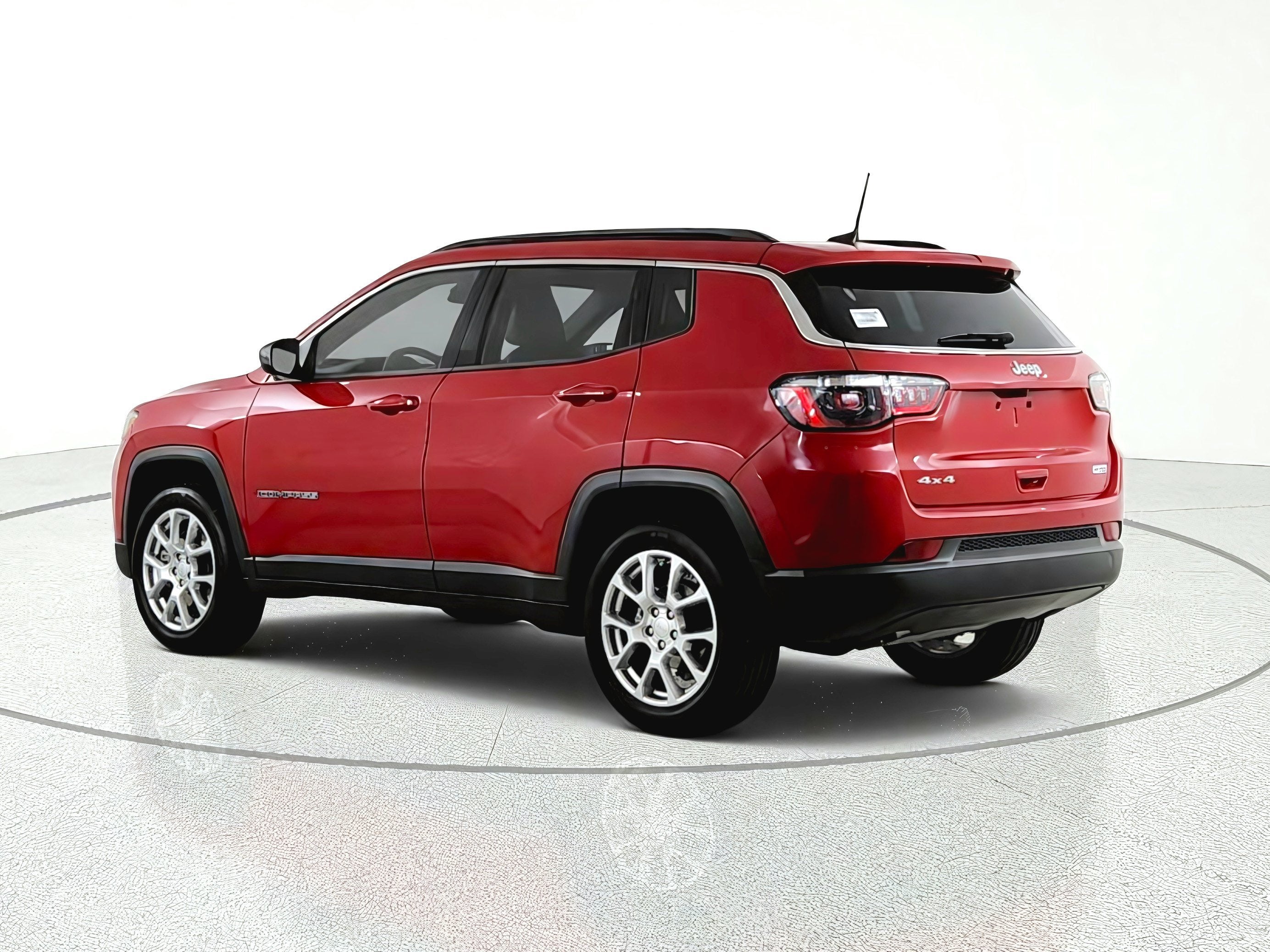 2023 Jeep Compass Latitude Lux FWD