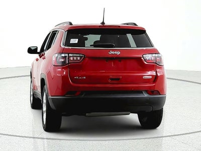 2023 Jeep Compass Latitude Lux FWD