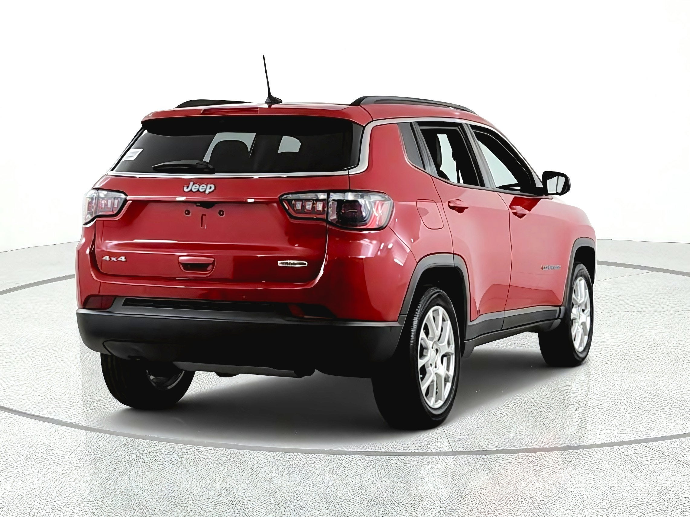 2023 Jeep Compass Latitude Lux FWD