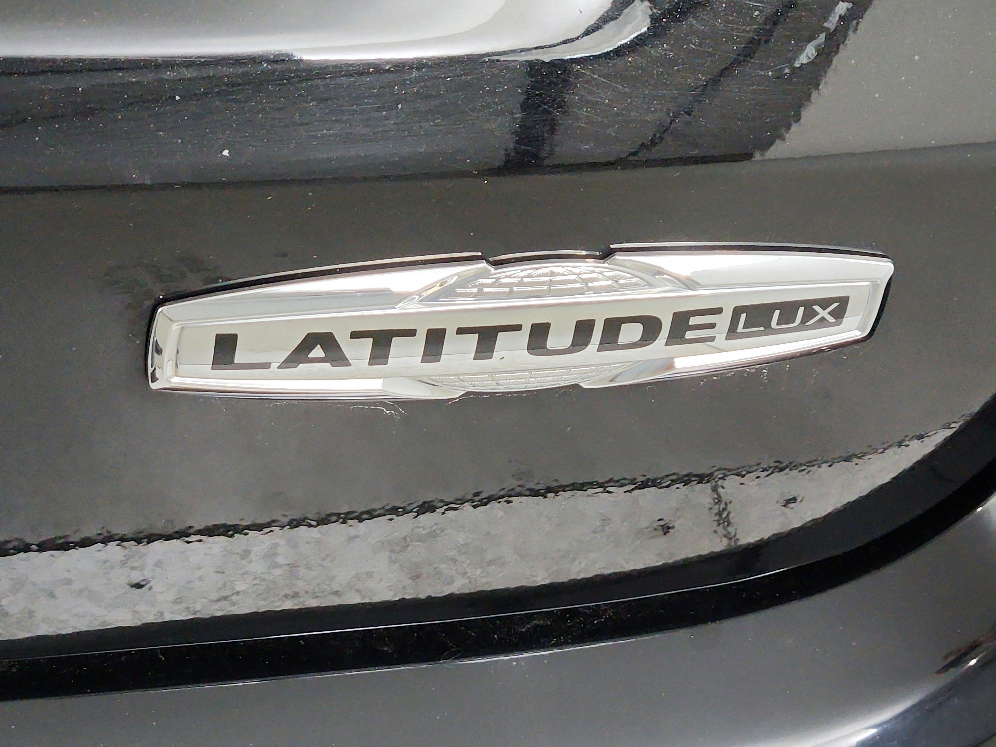 2023 Jeep Compass Latitude Lux FWD