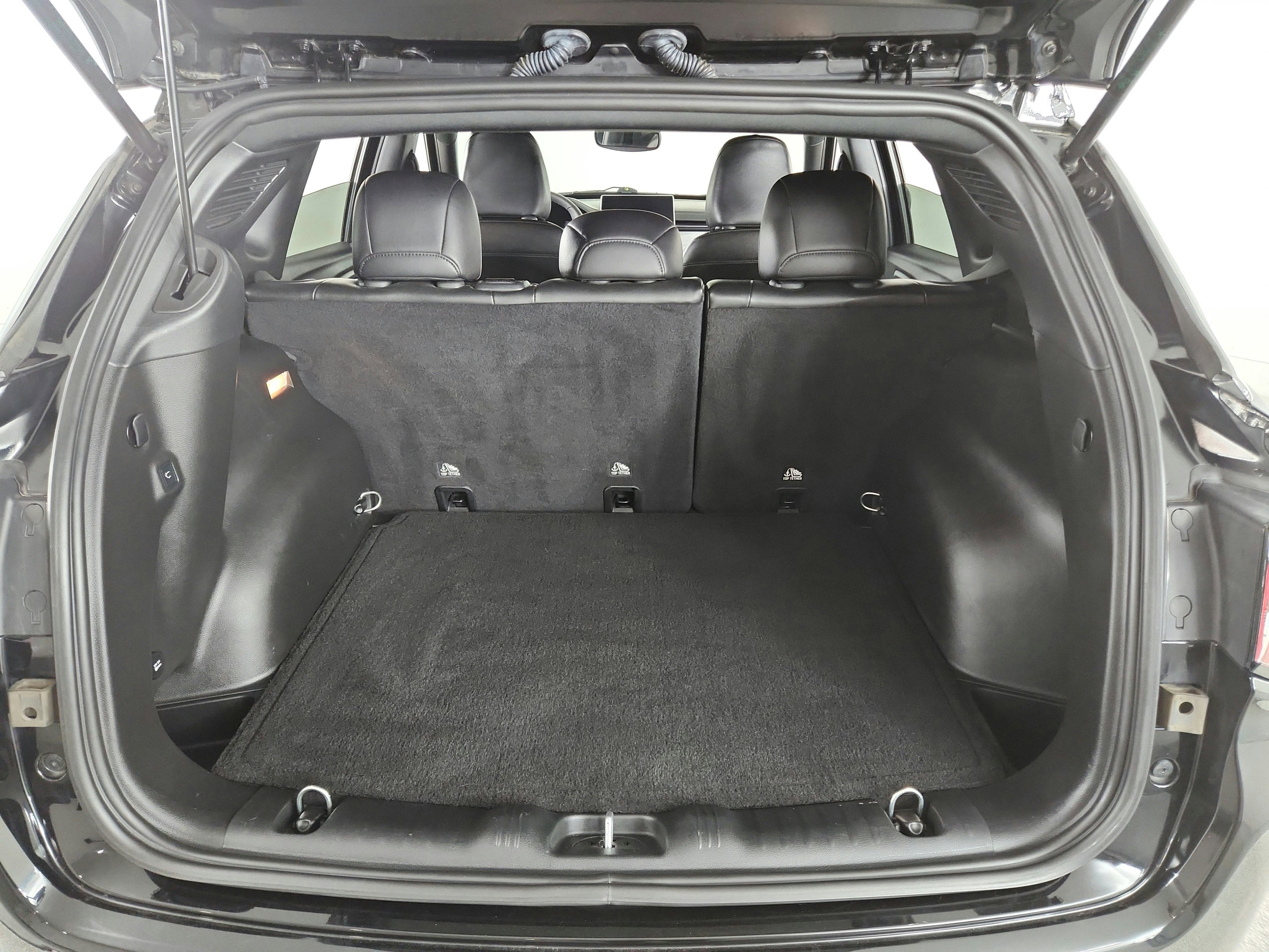 2023 Jeep Compass Latitude Lux FWD