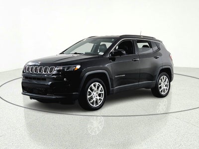 2023 Jeep Compass Latitude Lux FWD