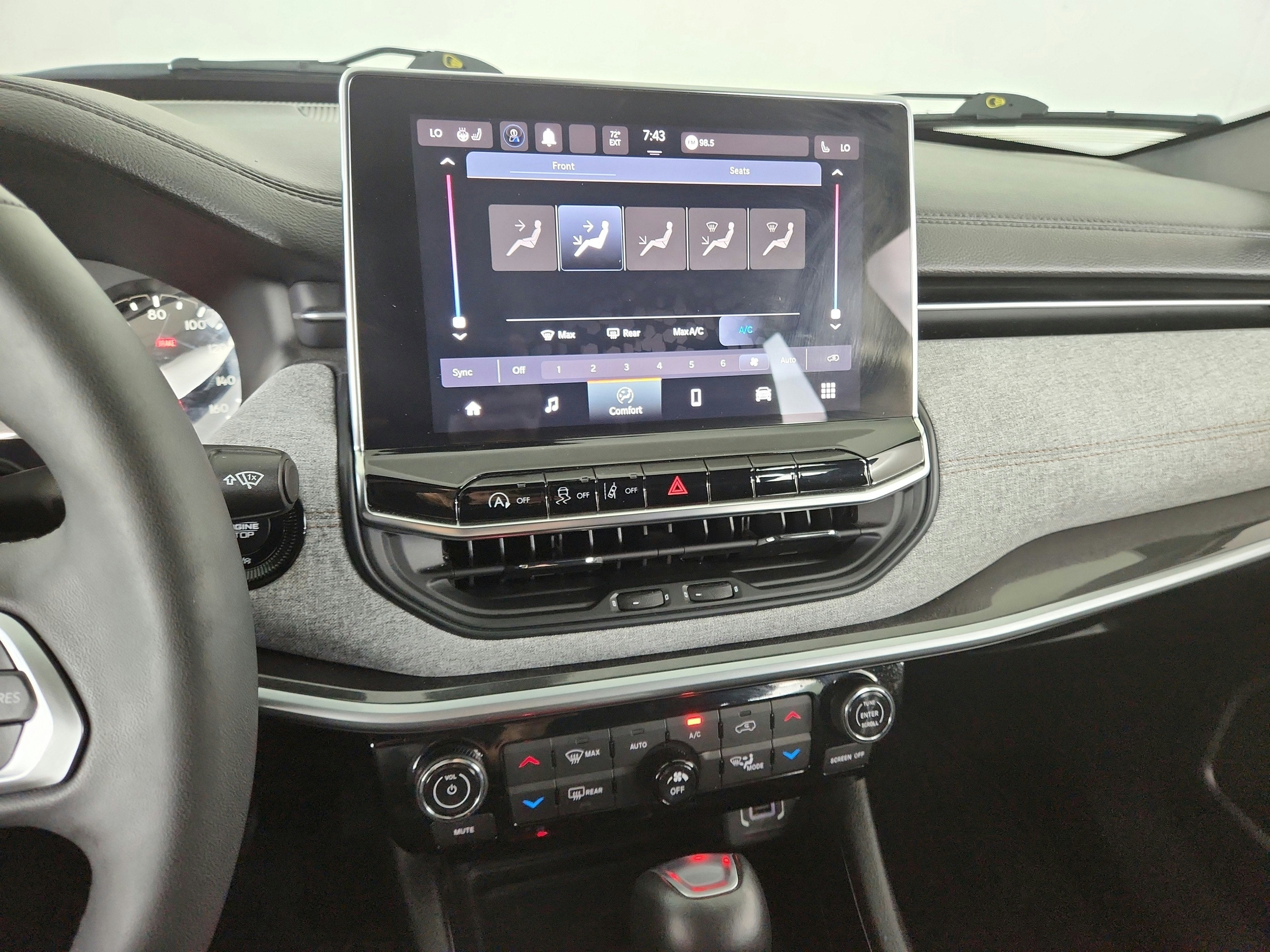 2023 Jeep Compass Latitude Lux FWD