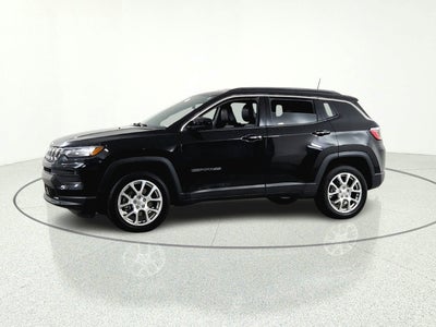 2023 Jeep Compass Latitude Lux FWD