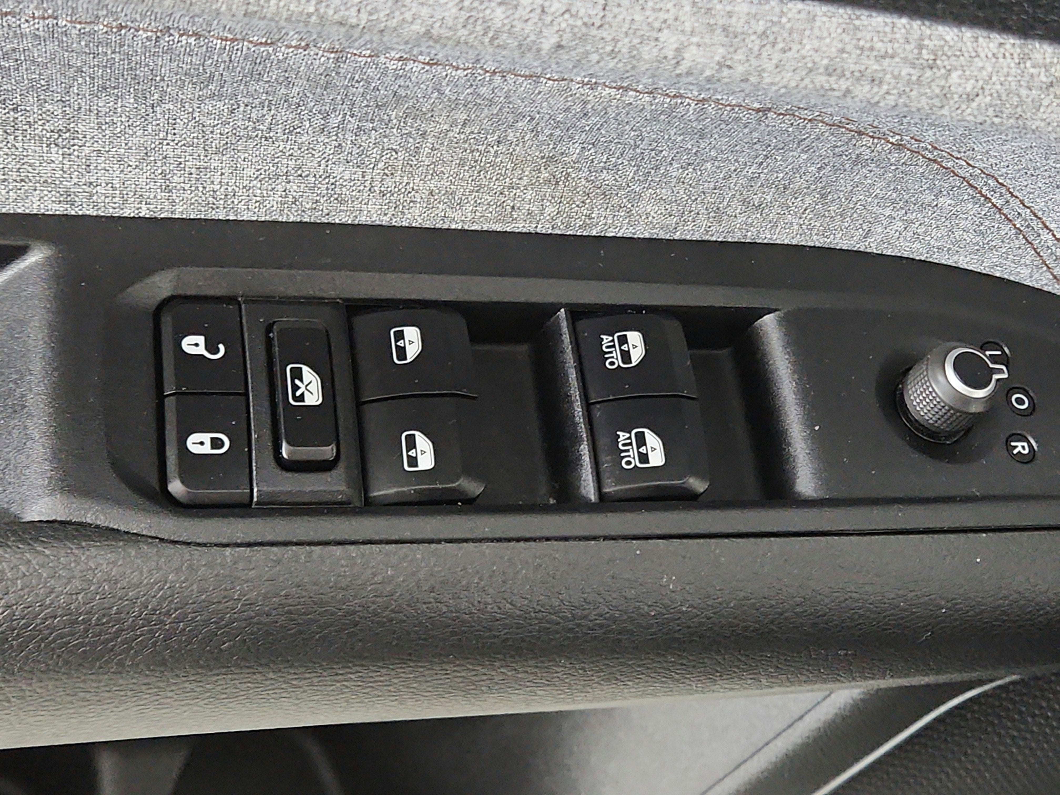 2023 Jeep Compass Latitude Lux FWD