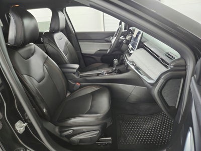 2023 Jeep Compass Latitude Lux FWD