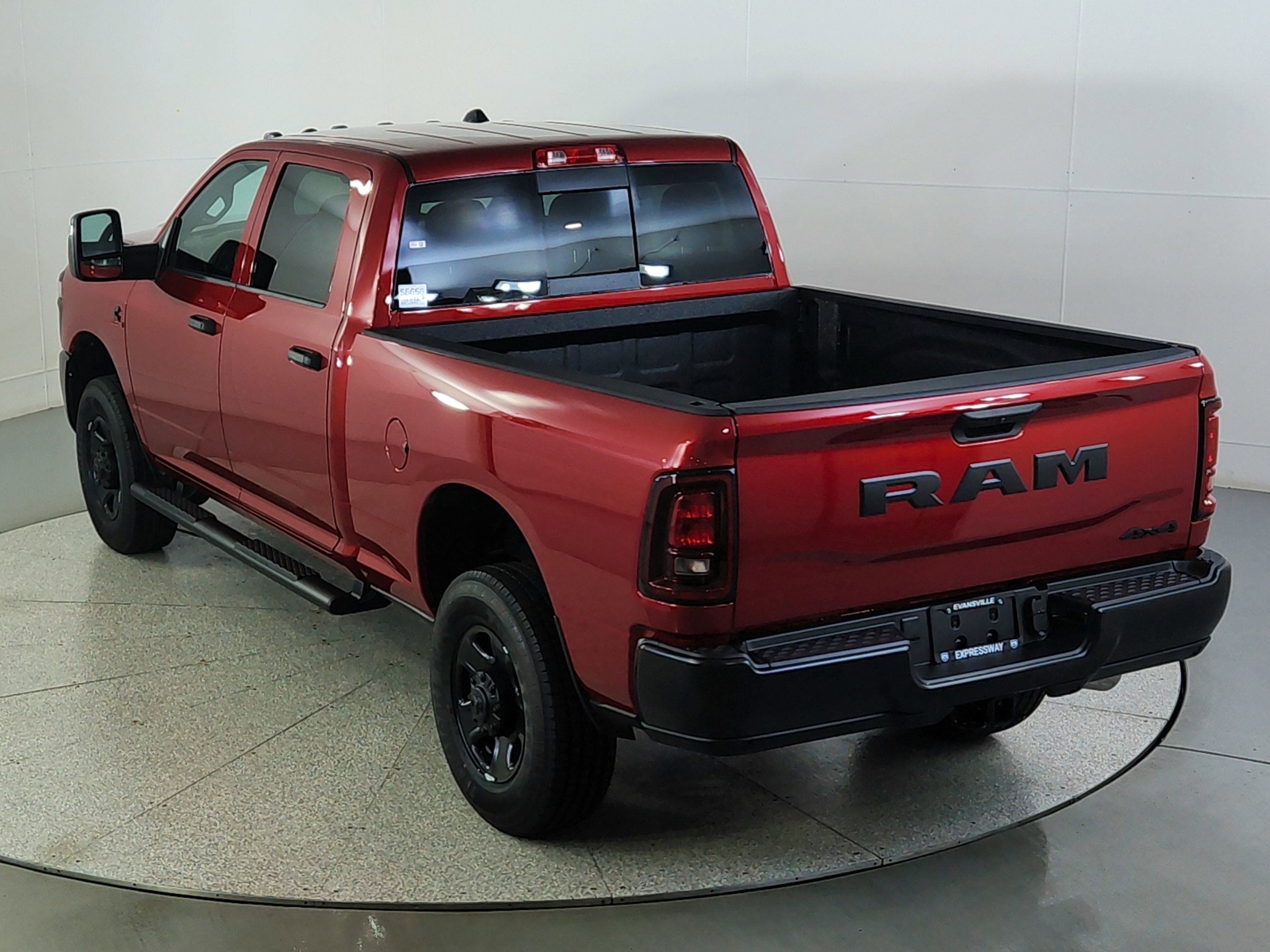 2025 RAM 2500 Tradesman Crew Cab 4x4 6'4' Box