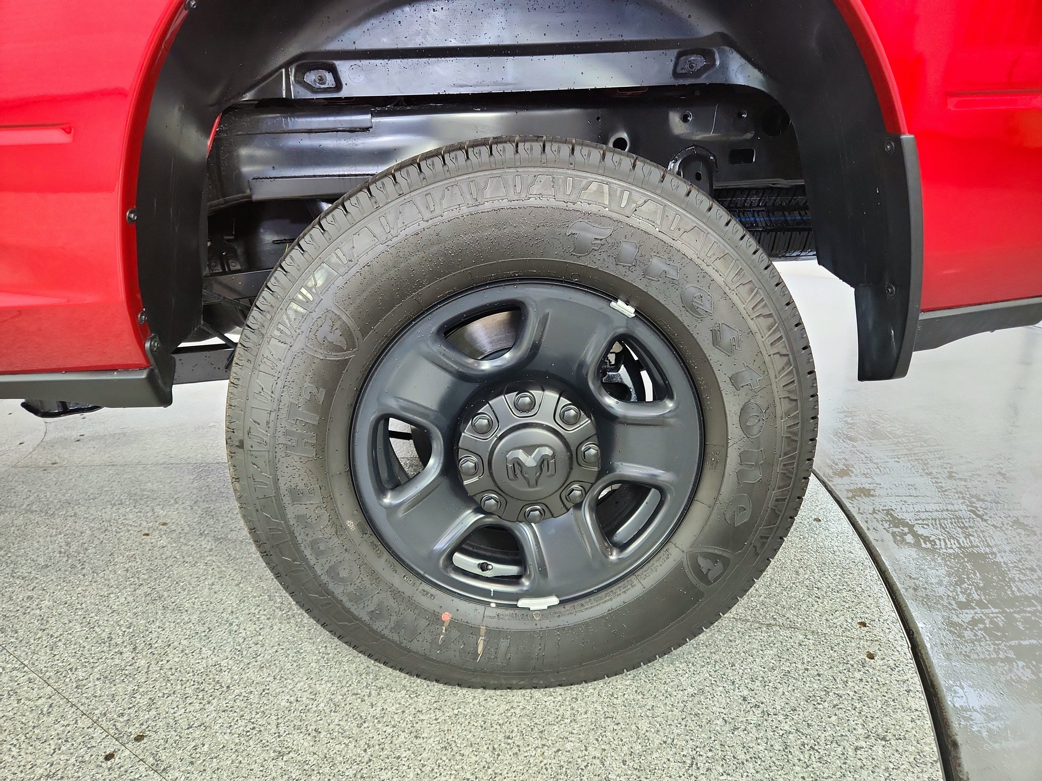 2025 RAM 2500 Tradesman Crew Cab 4x4 6'4' Box