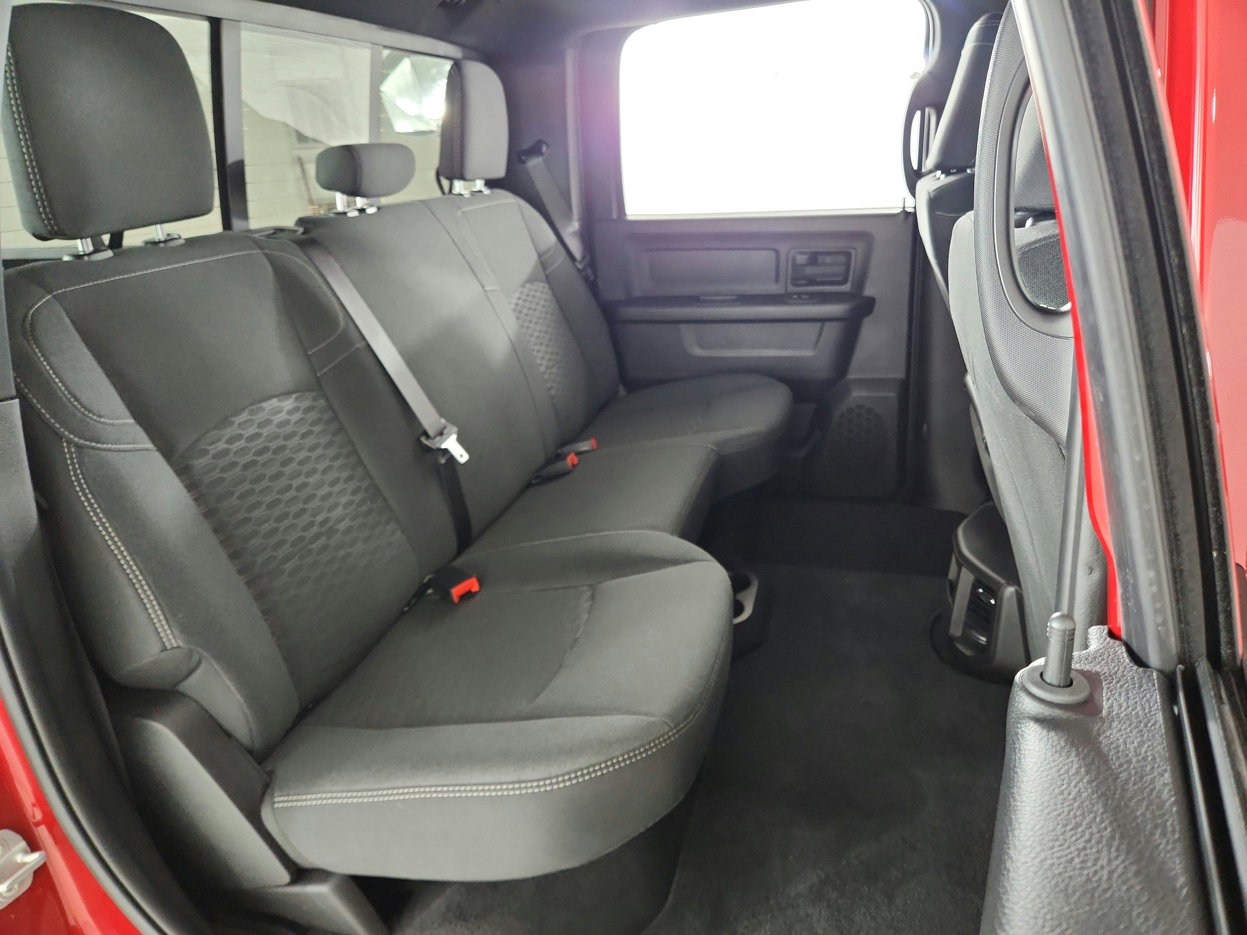 2025 RAM 2500 Tradesman Crew Cab 4x4 6'4' Box