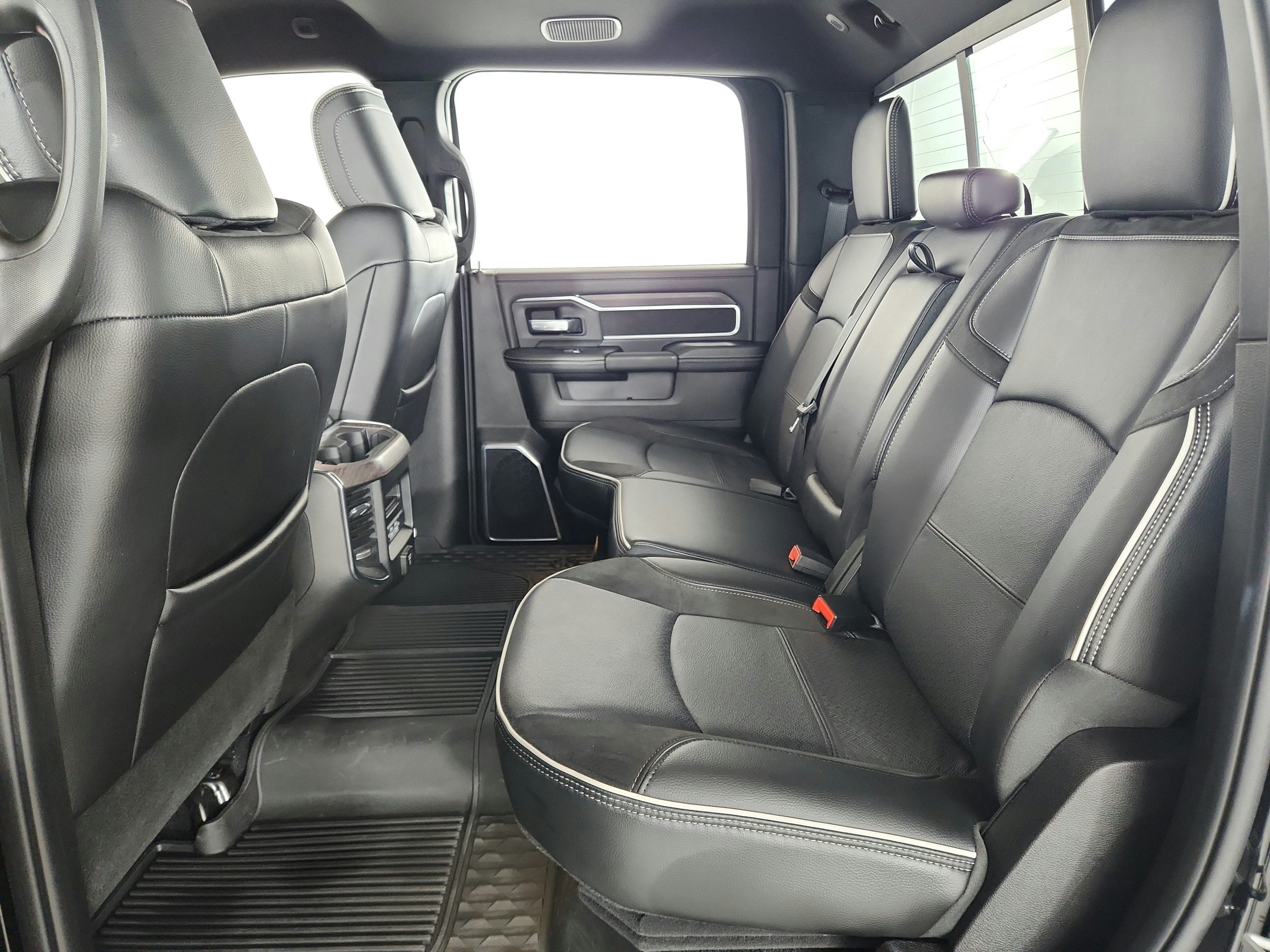2025 RAM 2500 Laramie Crew Cab 4x4 6'4' Box