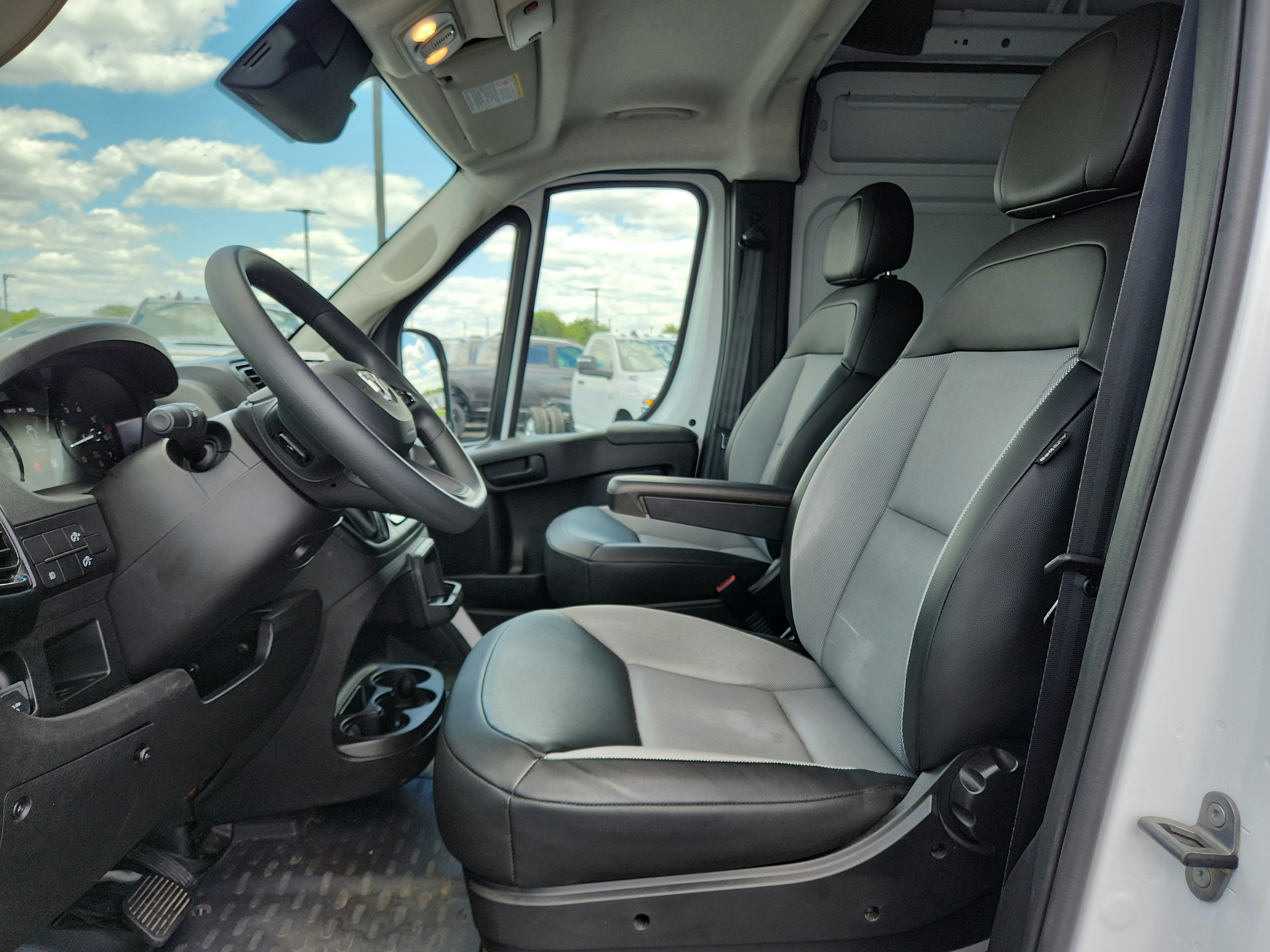 2026 RAM ProMaster Cargo Van Cargo Van Tradesman High Roof 159' WB w/Pass Seat