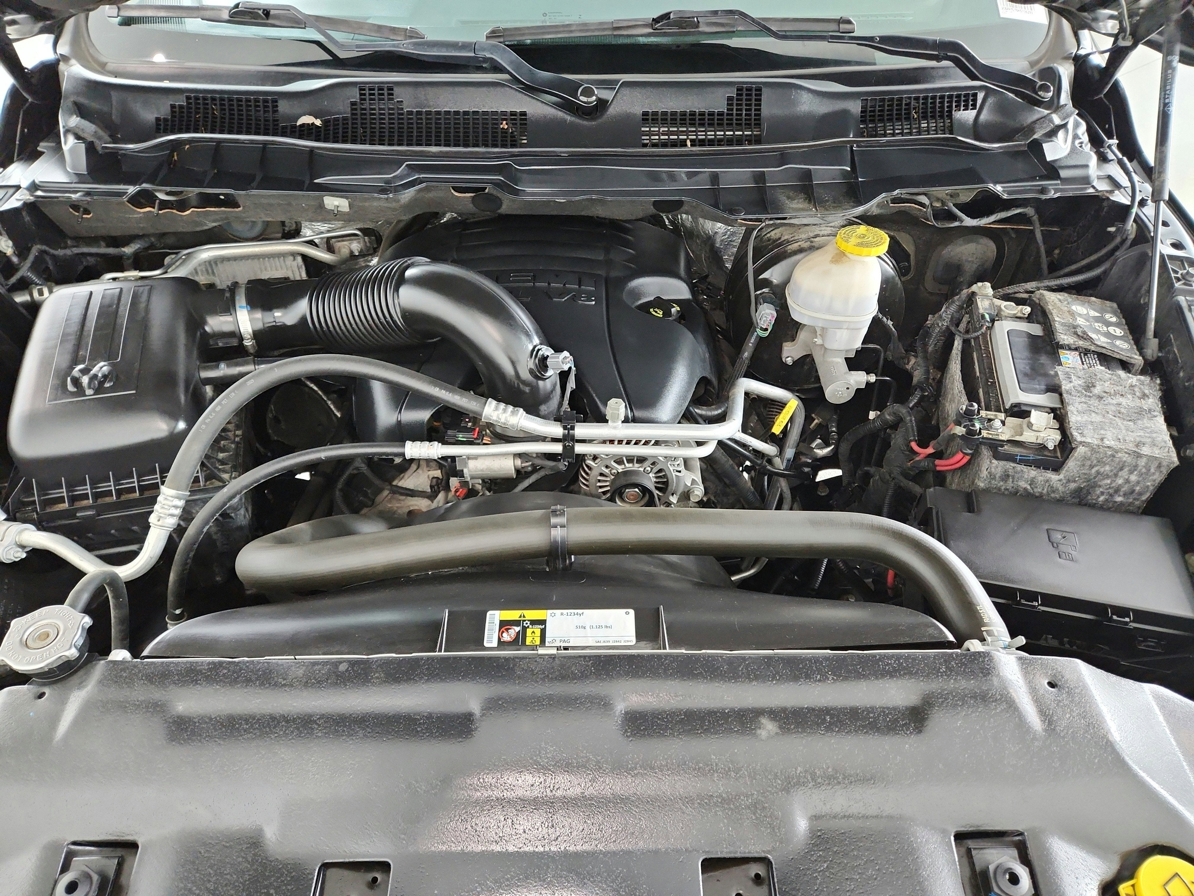 2019 RAM 1500 Classic SLT Crew Cab 4x4 5'7' Box