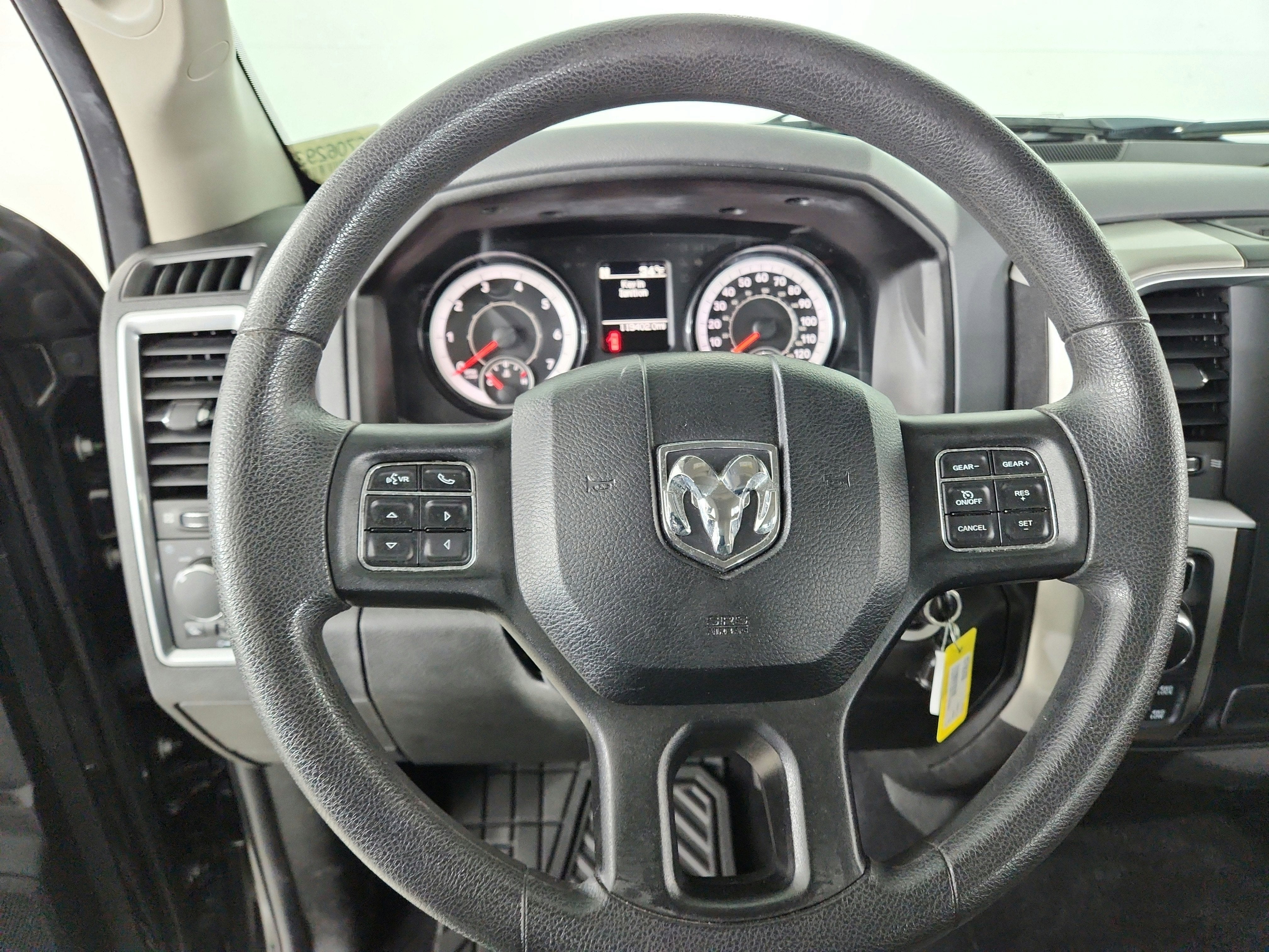 2019 RAM 1500 Classic SLT Crew Cab 4x4 5'7' Box